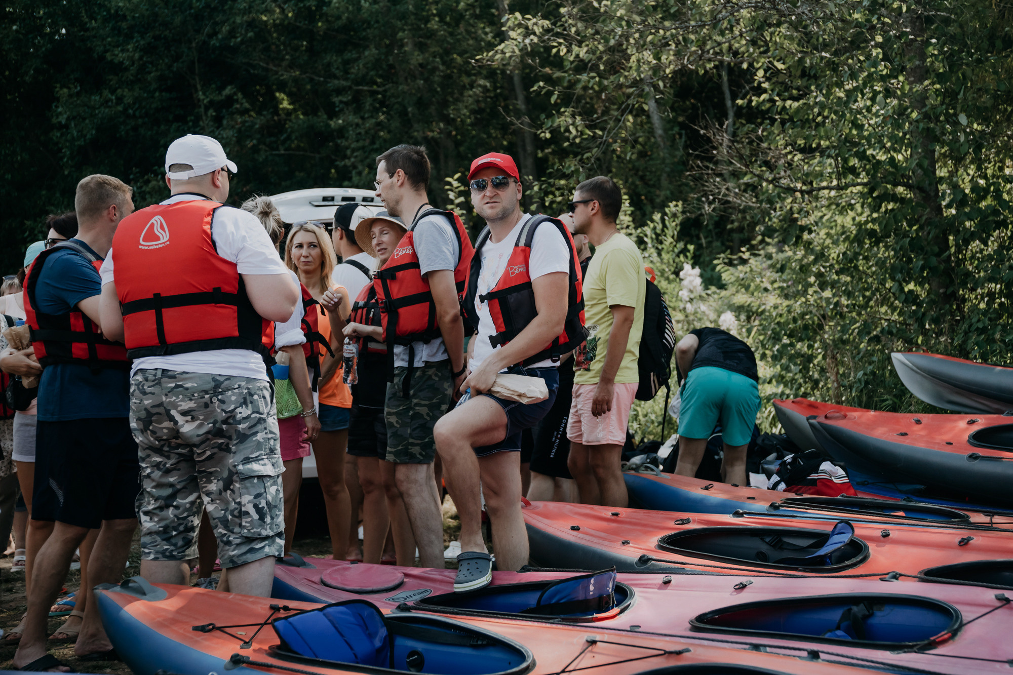 ПРАЗДНИК НА БЕРЕГУ РЕКИ. Фотограф ваших событий