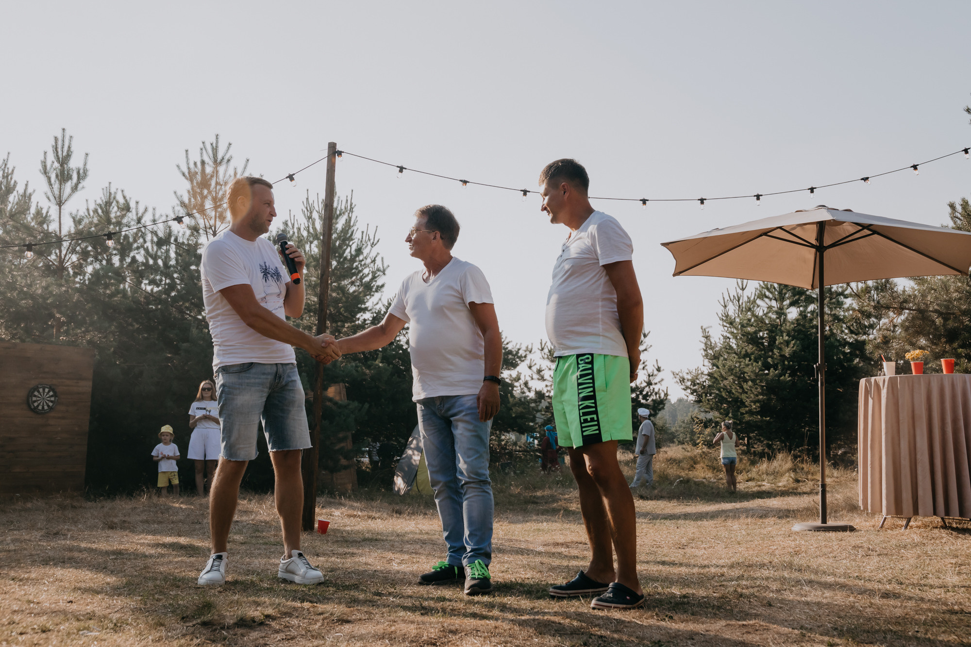 ПРАЗДНИК НА БЕРЕГУ РЕКИ. Фотограф ваших событий