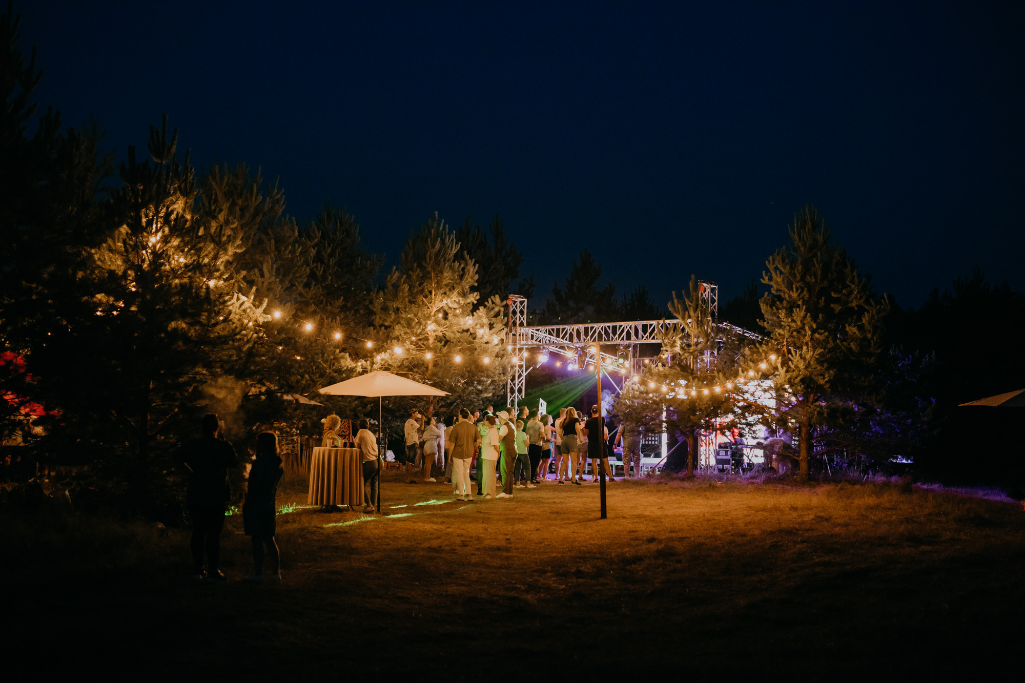 ПРАЗДНИК НА БЕРЕГУ РЕКИ. Фотограф ваших событий