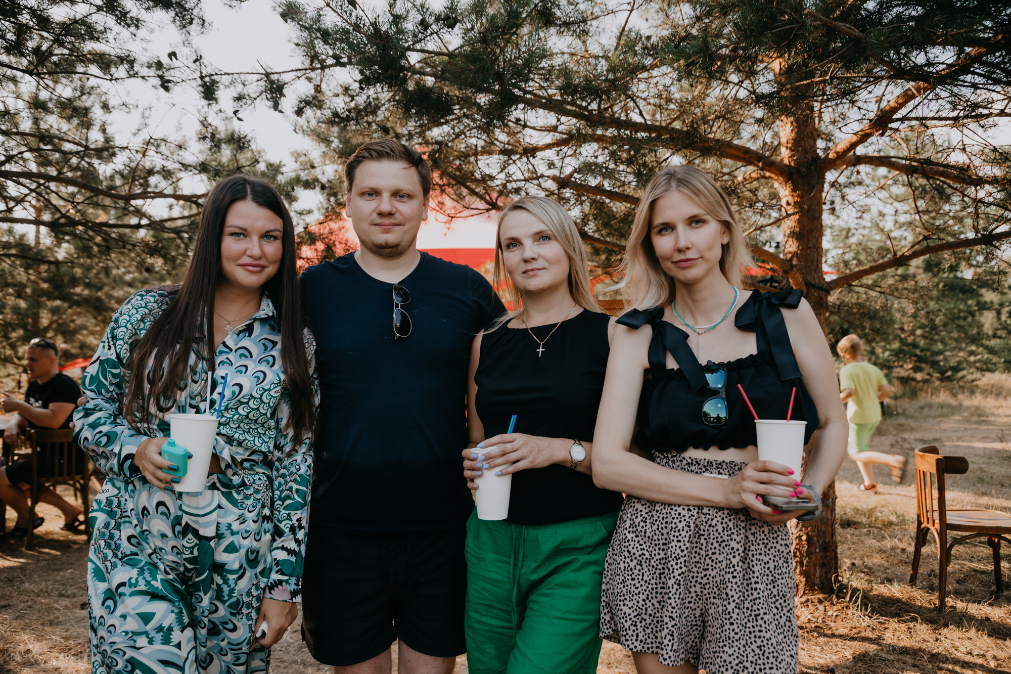 ПРАЗДНИК НА БЕРЕГУ РЕКИ. Фотограф ваших событий
