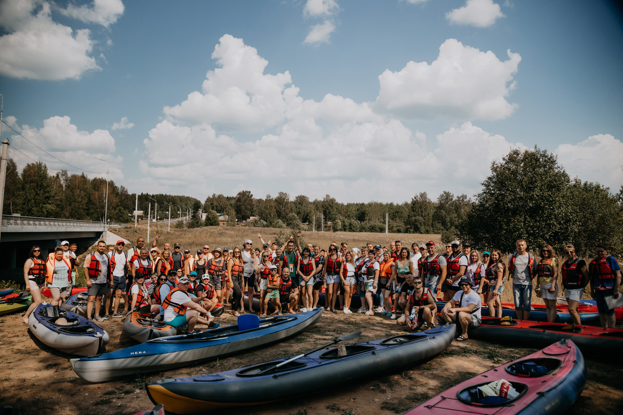 ПРАЗДНИК НА БЕРЕГУ РЕКИ. Фотограф ваших событий
