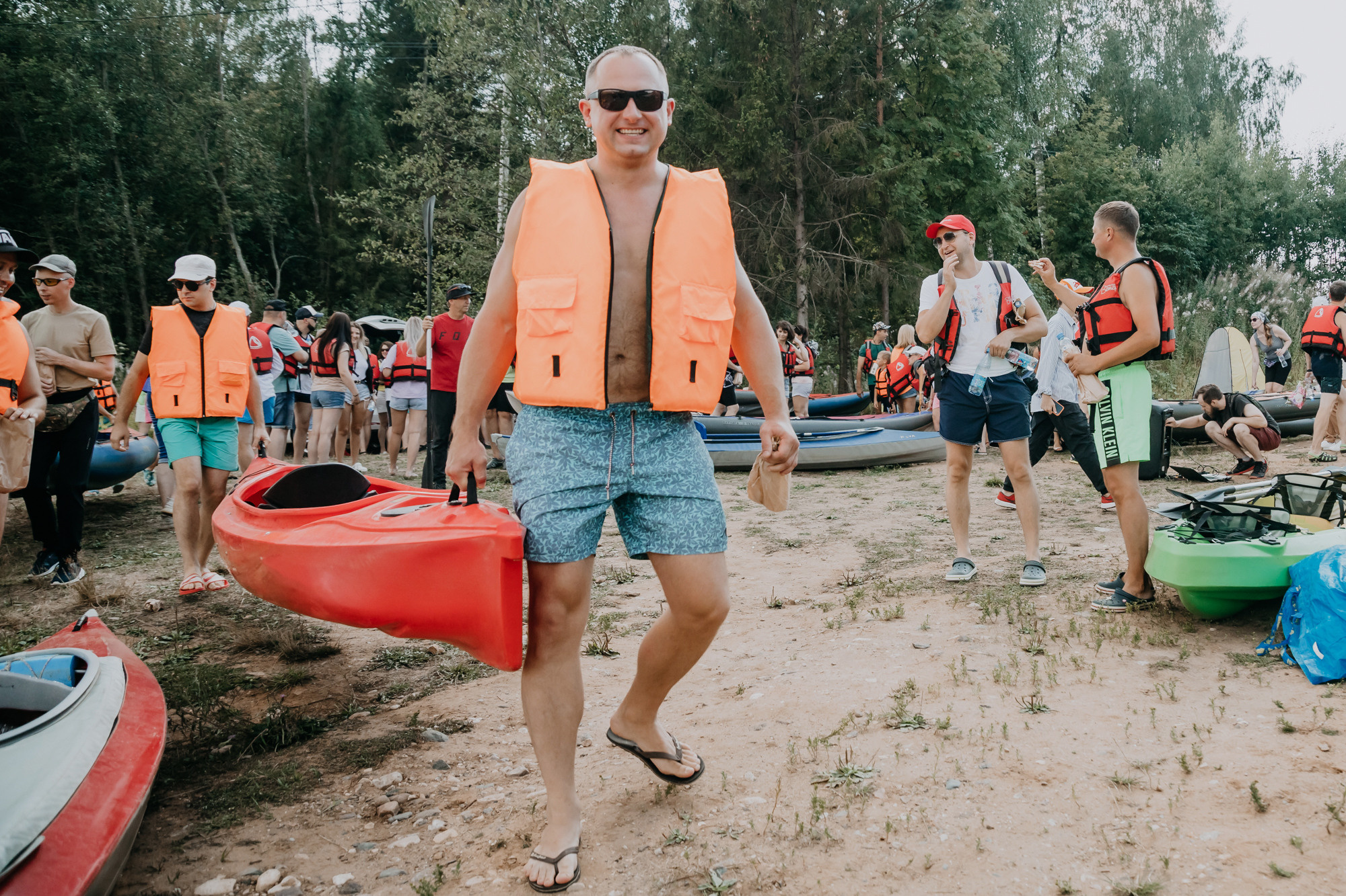 ПРАЗДНИК НА БЕРЕГУ РЕКИ. Фотограф ваших событий