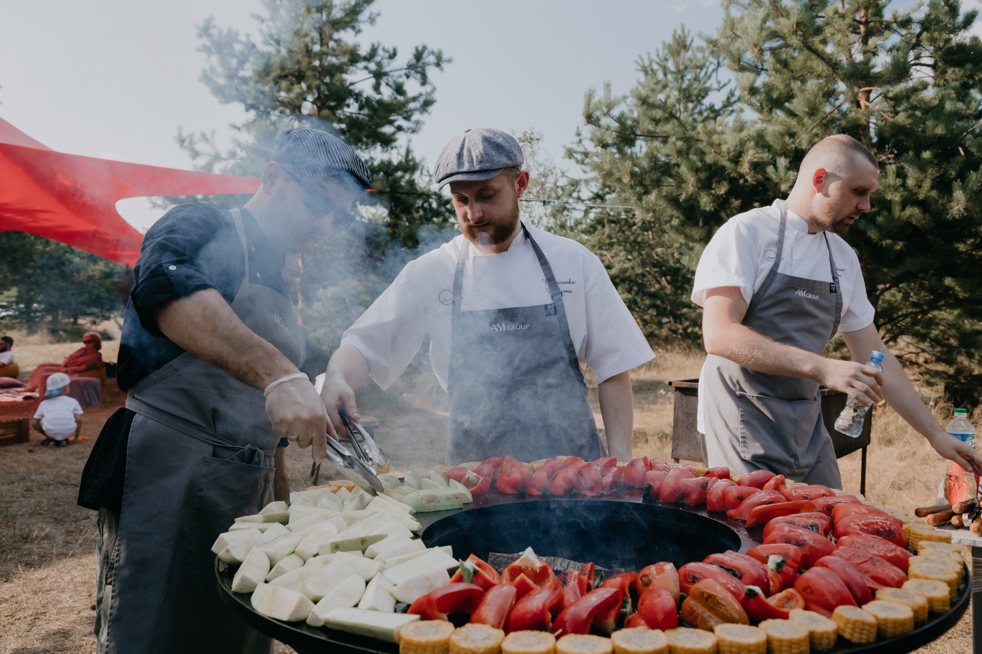 ПРАЗДНИК НА БЕРЕГУ РЕКИ. Фотограф ваших событий