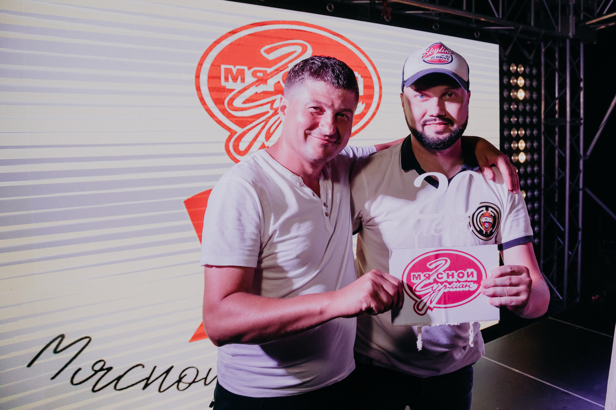 ПРАЗДНИК НА БЕРЕГУ РЕКИ. Фотограф ваших событий