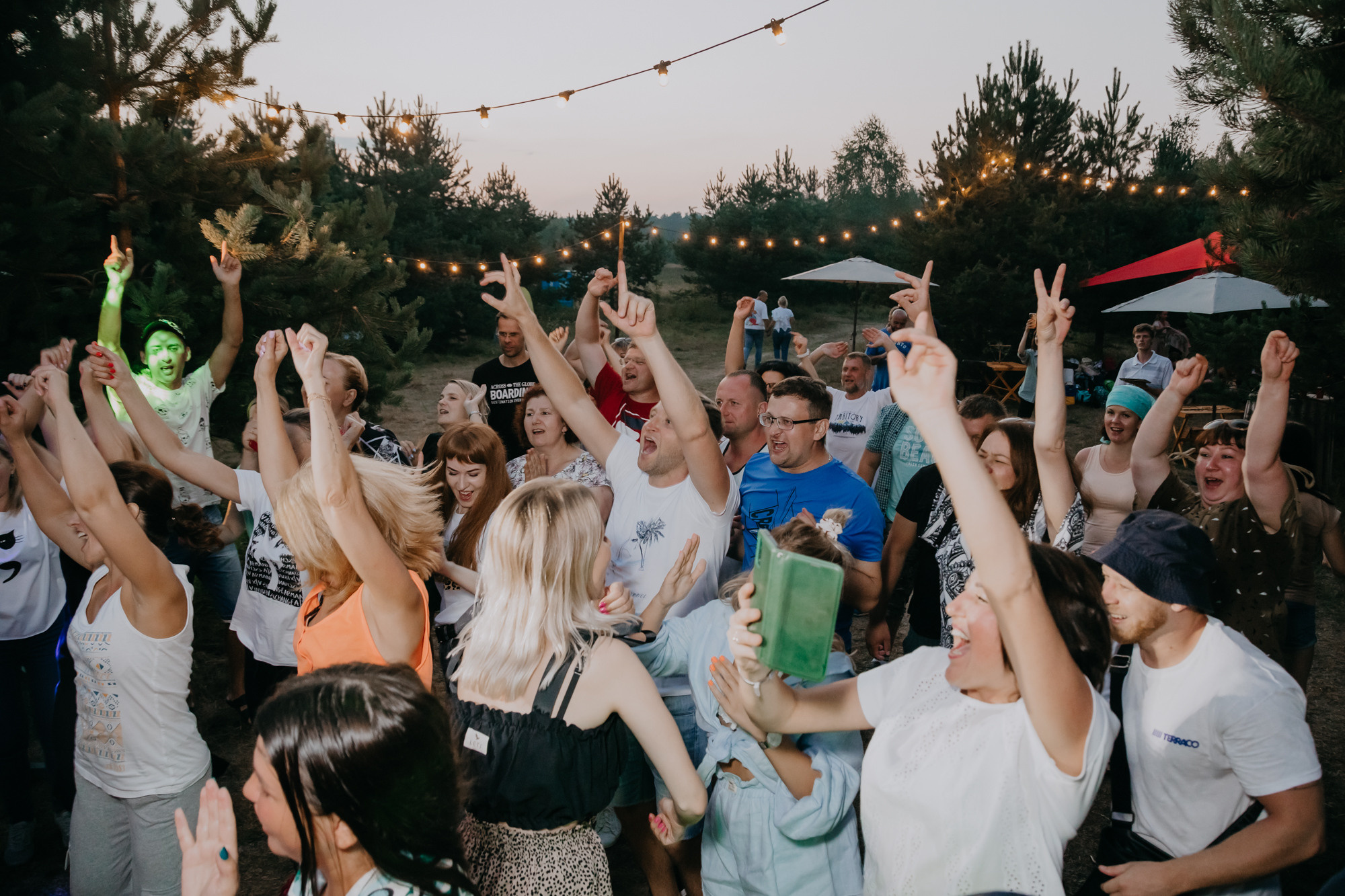 ПРАЗДНИК НА БЕРЕГУ РЕКИ. Фотограф ваших событий