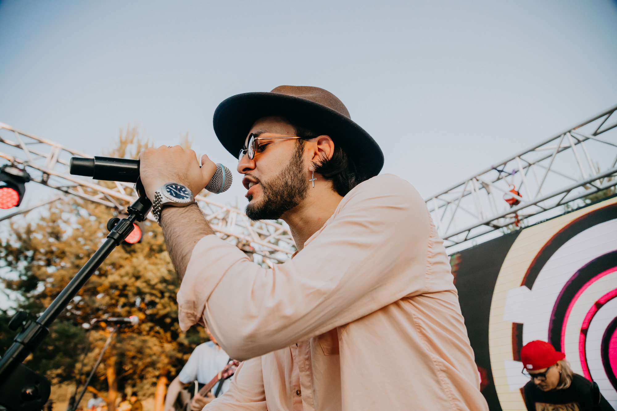 ПРАЗДНИК НА БЕРЕГУ РЕКИ. Фотограф ваших событий