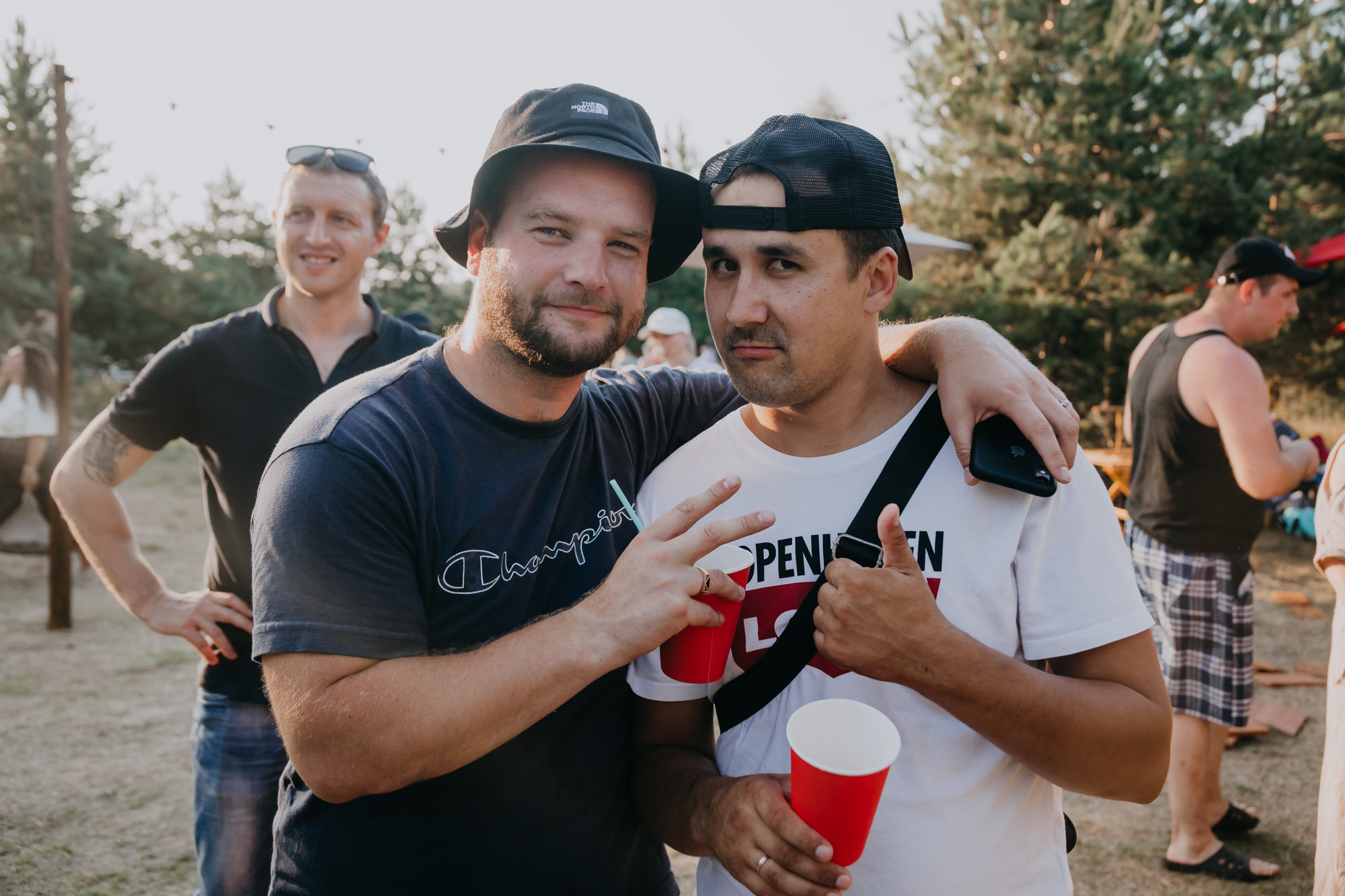 ПРАЗДНИК НА БЕРЕГУ РЕКИ. Фотограф ваших событий