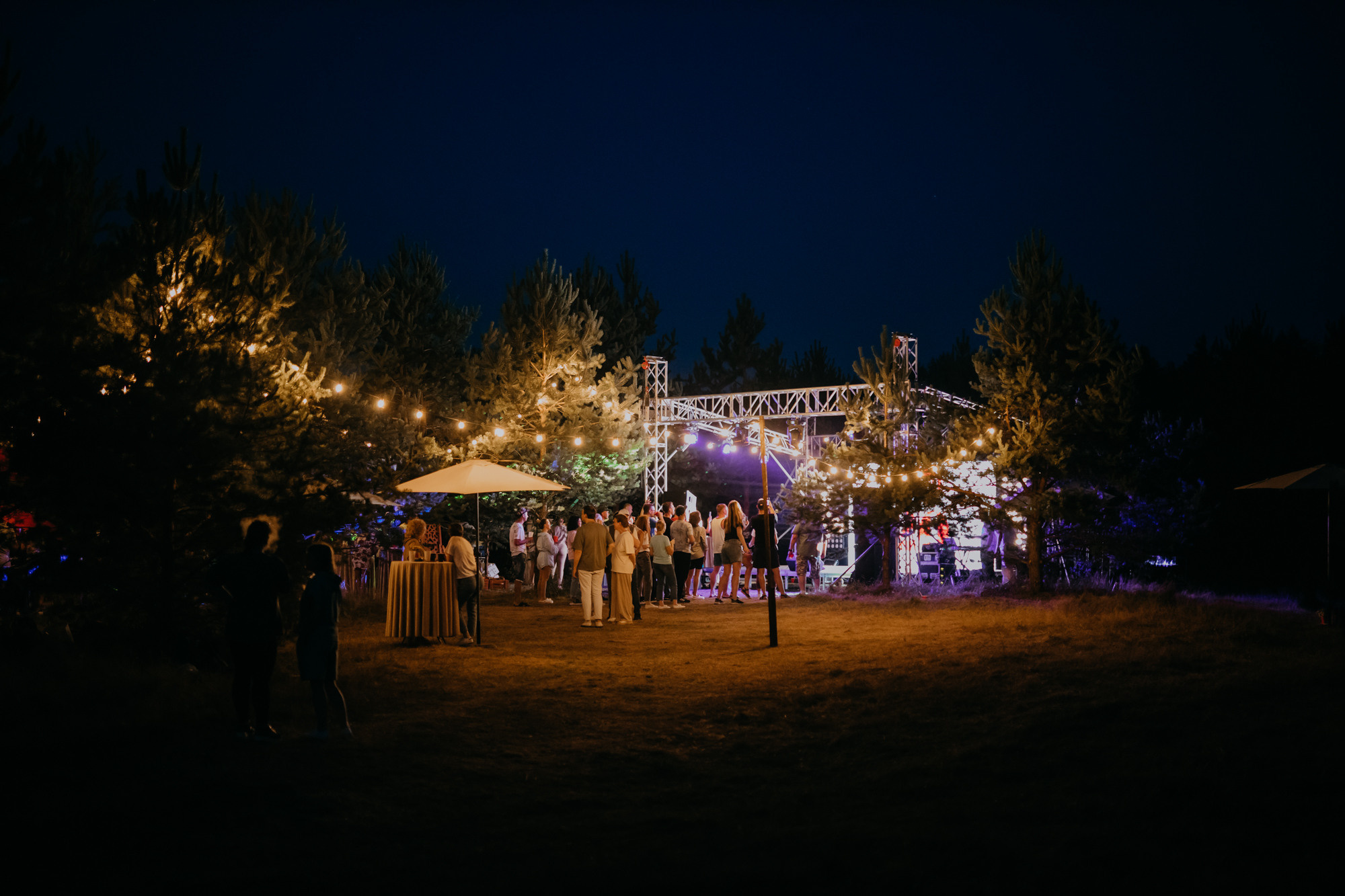 ПРАЗДНИК НА БЕРЕГУ РЕКИ. Фотограф ваших событий