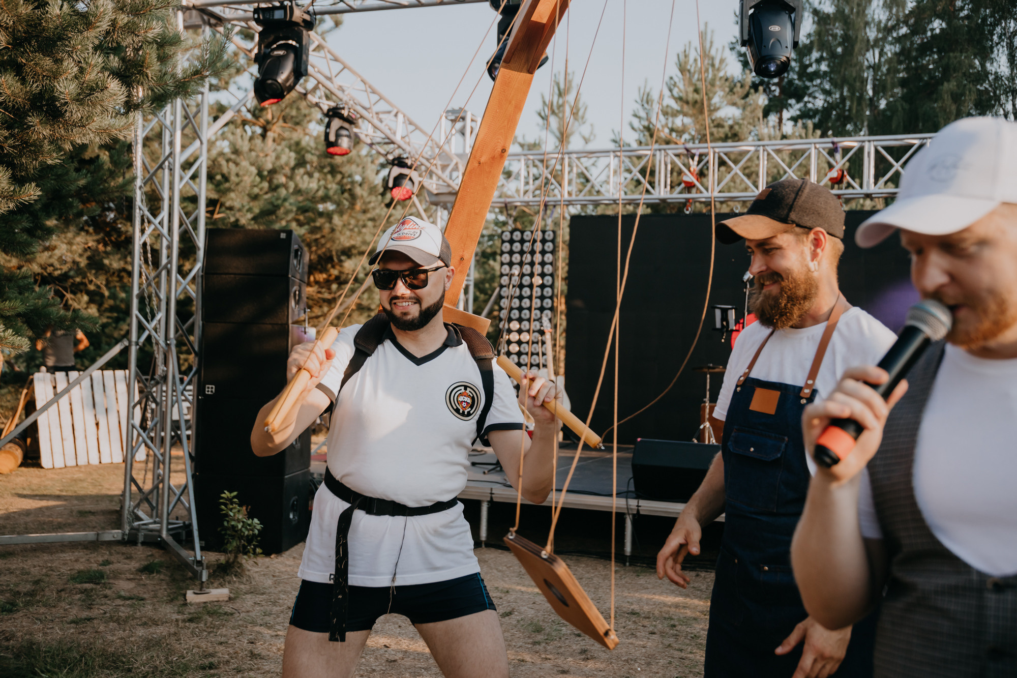 ПРАЗДНИК НА БЕРЕГУ РЕКИ. Фотограф ваших событий