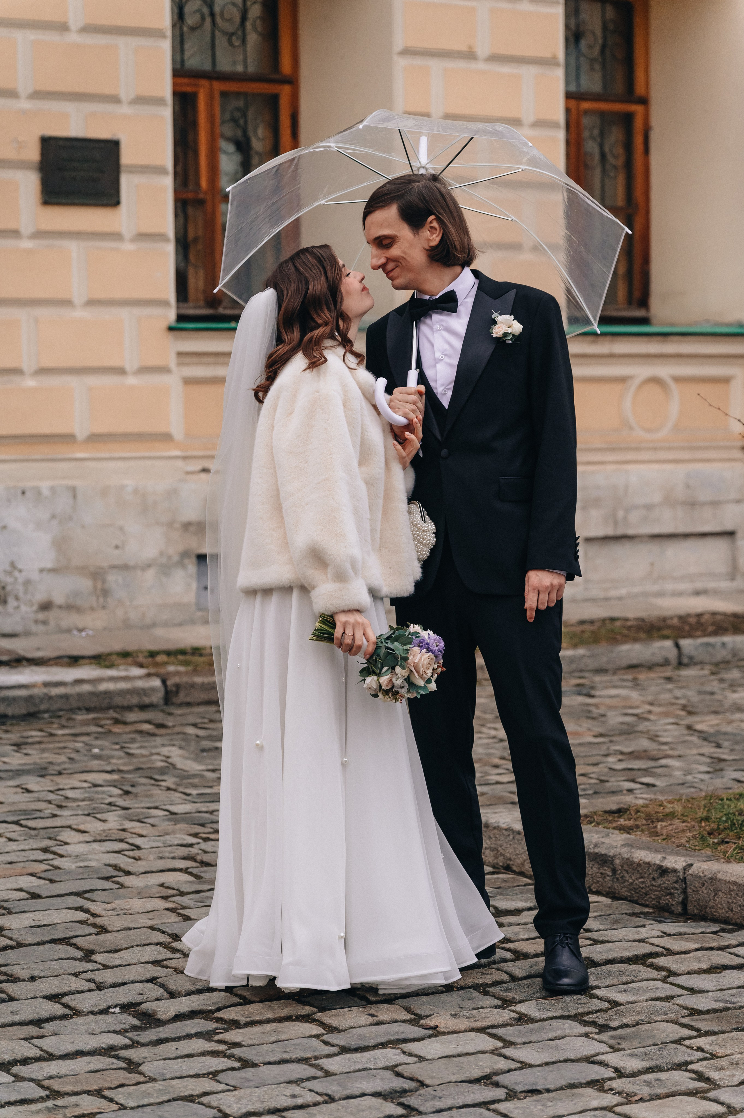 Свадебная фотосессия в библиотеке им. Пушкина. Портретный фотограф Москва Светлана Кашура