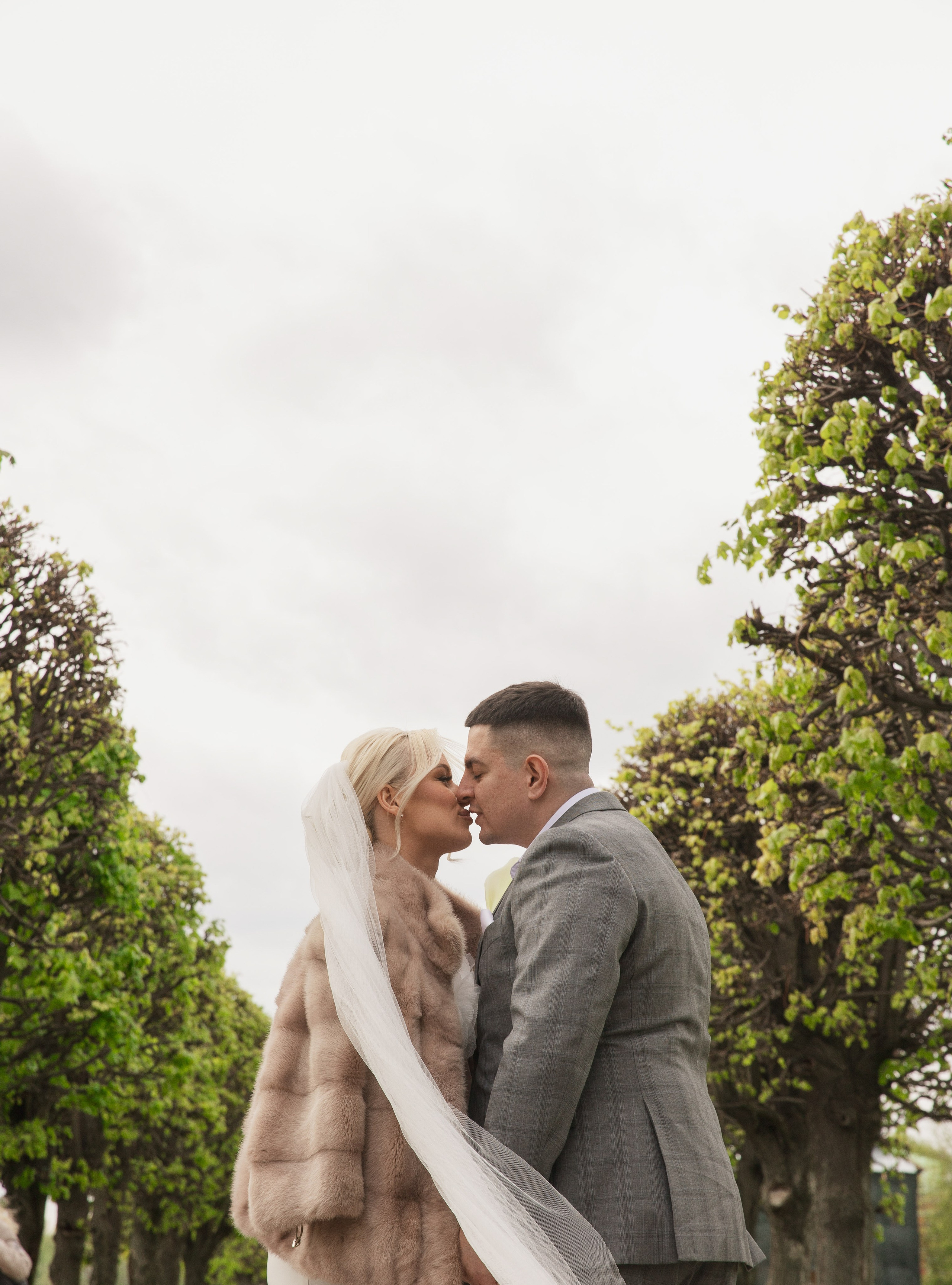 Свадьба в усадьбе Кусково. Свадебный и портретный фотограф в Москве Мария Кравченко