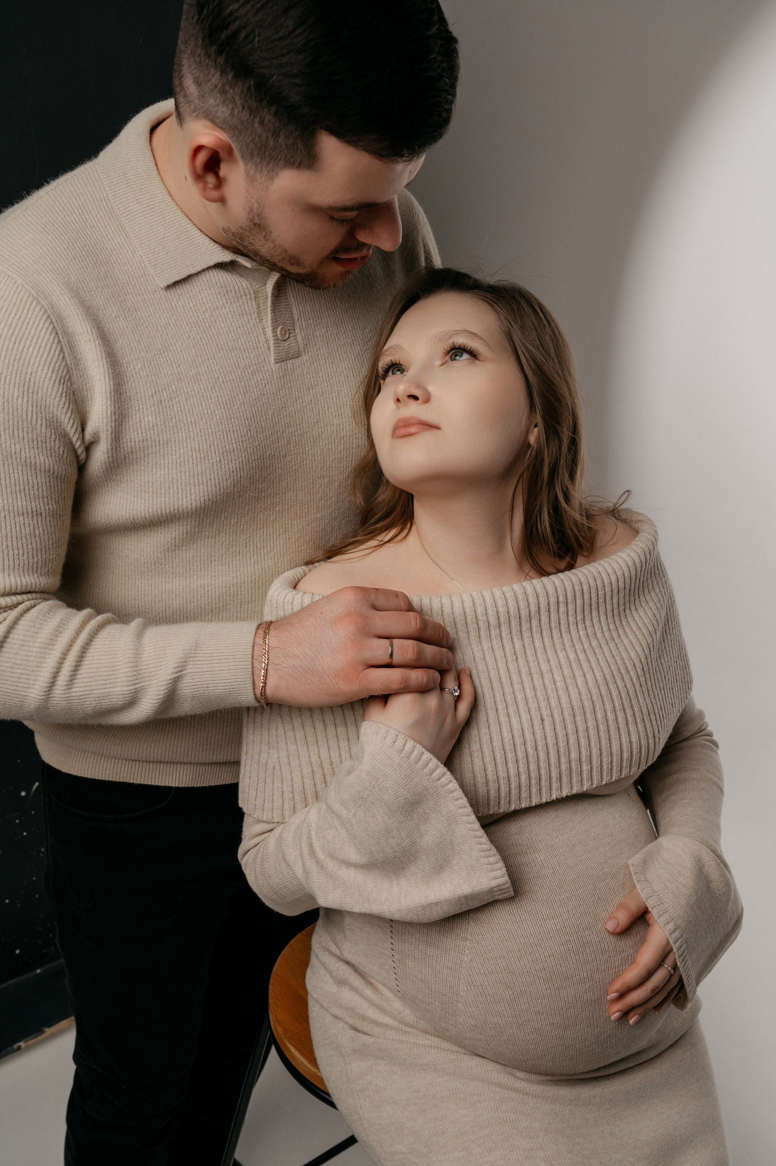 Нежная фотосессия беременности для Юли и Анзора. Свадебный фотограф Мария Строгонова