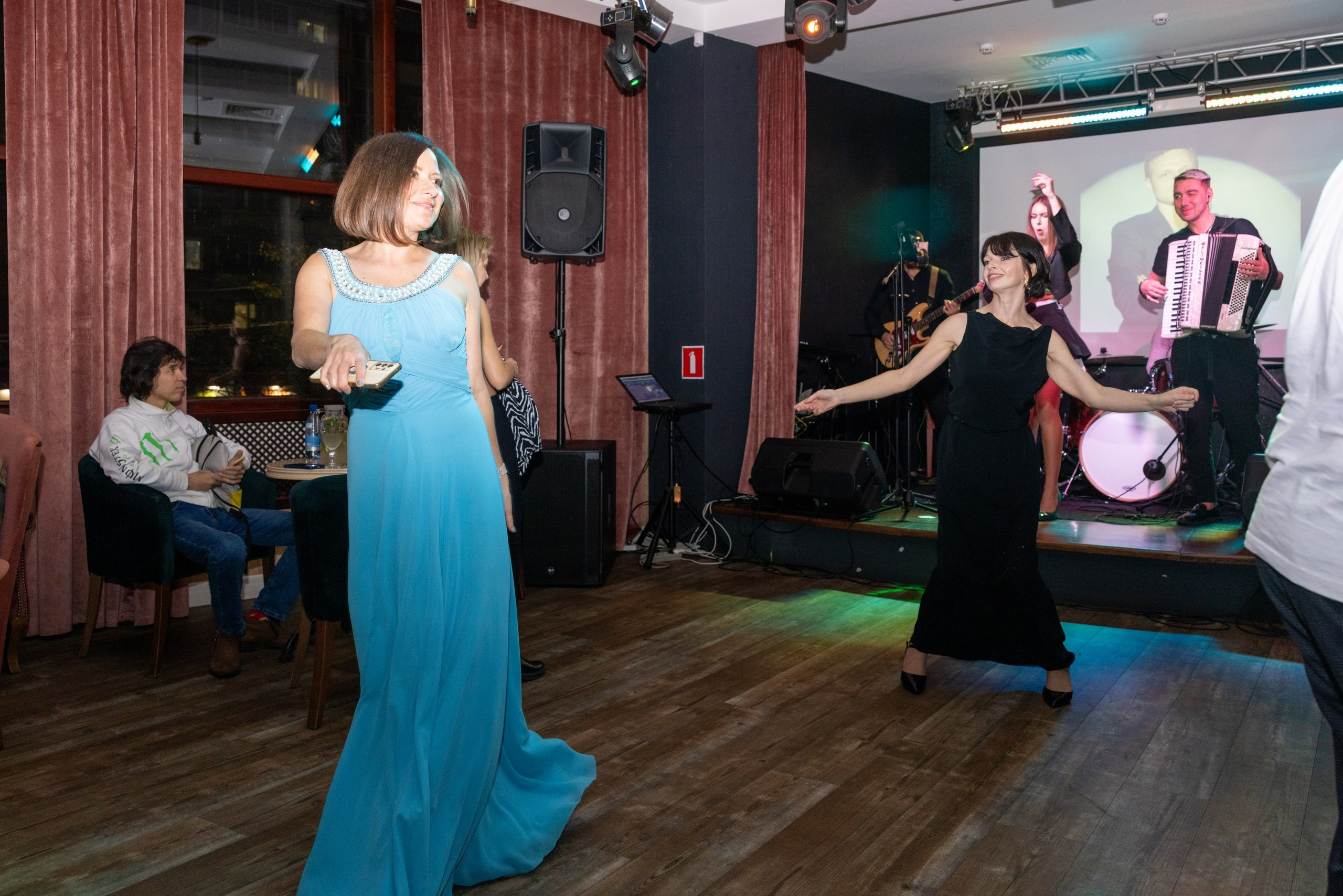 Юбилей в ресторане Тбилиси. Фотограф в Туле Крупский АнДРей. Фотостудия «КАДР71» в Туле