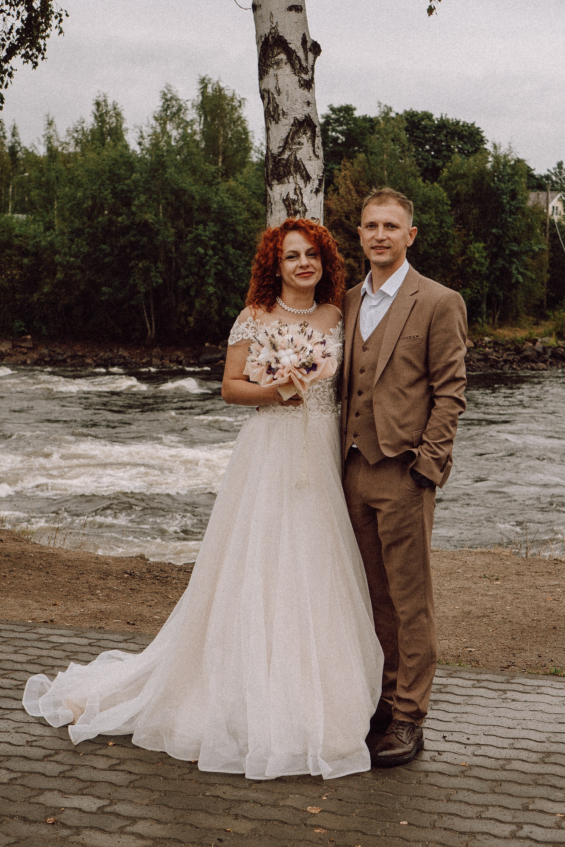 СВАДЕБНАЯ ФОТОСЕССИИЯ ПАРЫ В ГОРОДЕ ПРИОЗЕРСК В СОСНОВОМ ЛЕСУ И С ПИКАПОМ. Профессиональный фотограф, Санкт-Петербург — Виктория Богомолова