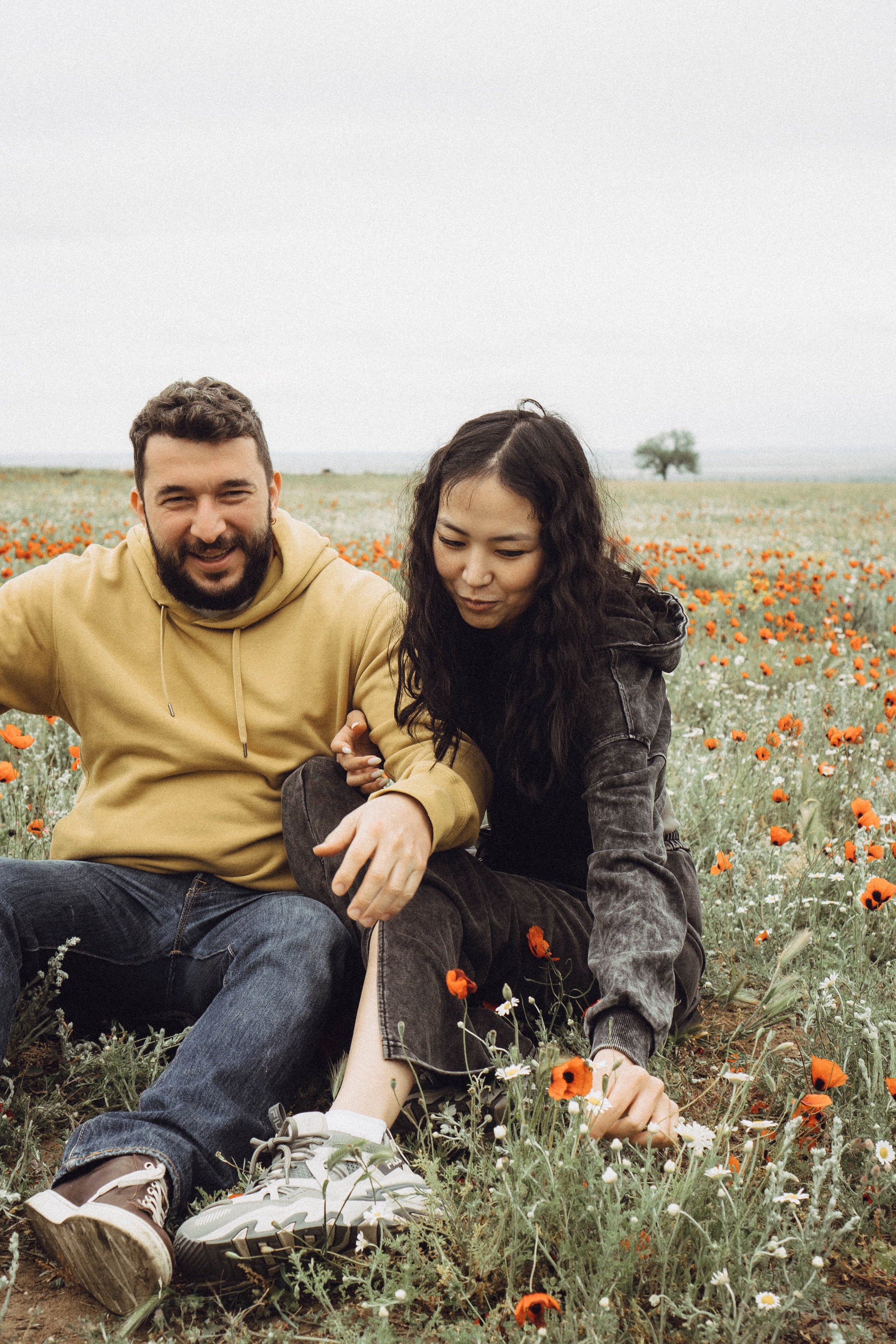 Любовь в маковом поле. Профессиональный фотограф, Санкт-Петербург — Виктория Богомолова