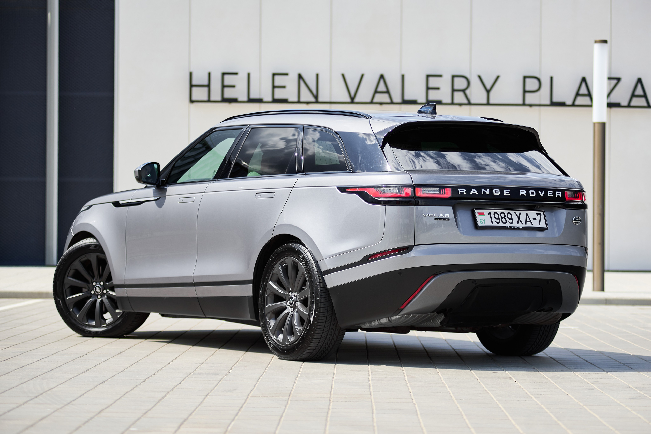 Range Rover Vilar. Автомобильный и интерьерный фотограф в Минске Александр Тагаев