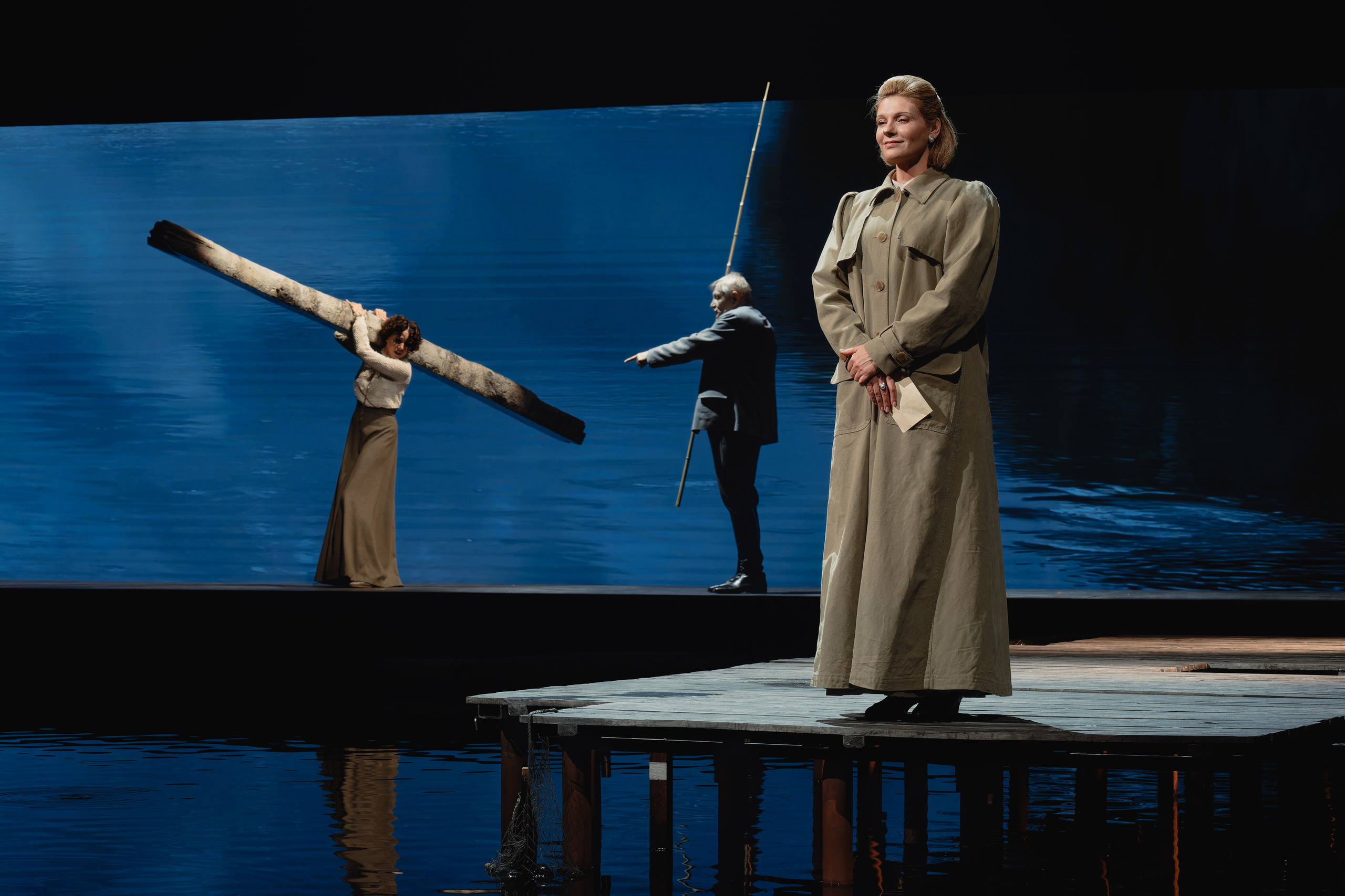 Театр Маяковского: Лес. Сайт фотографа Сергея Абрамова