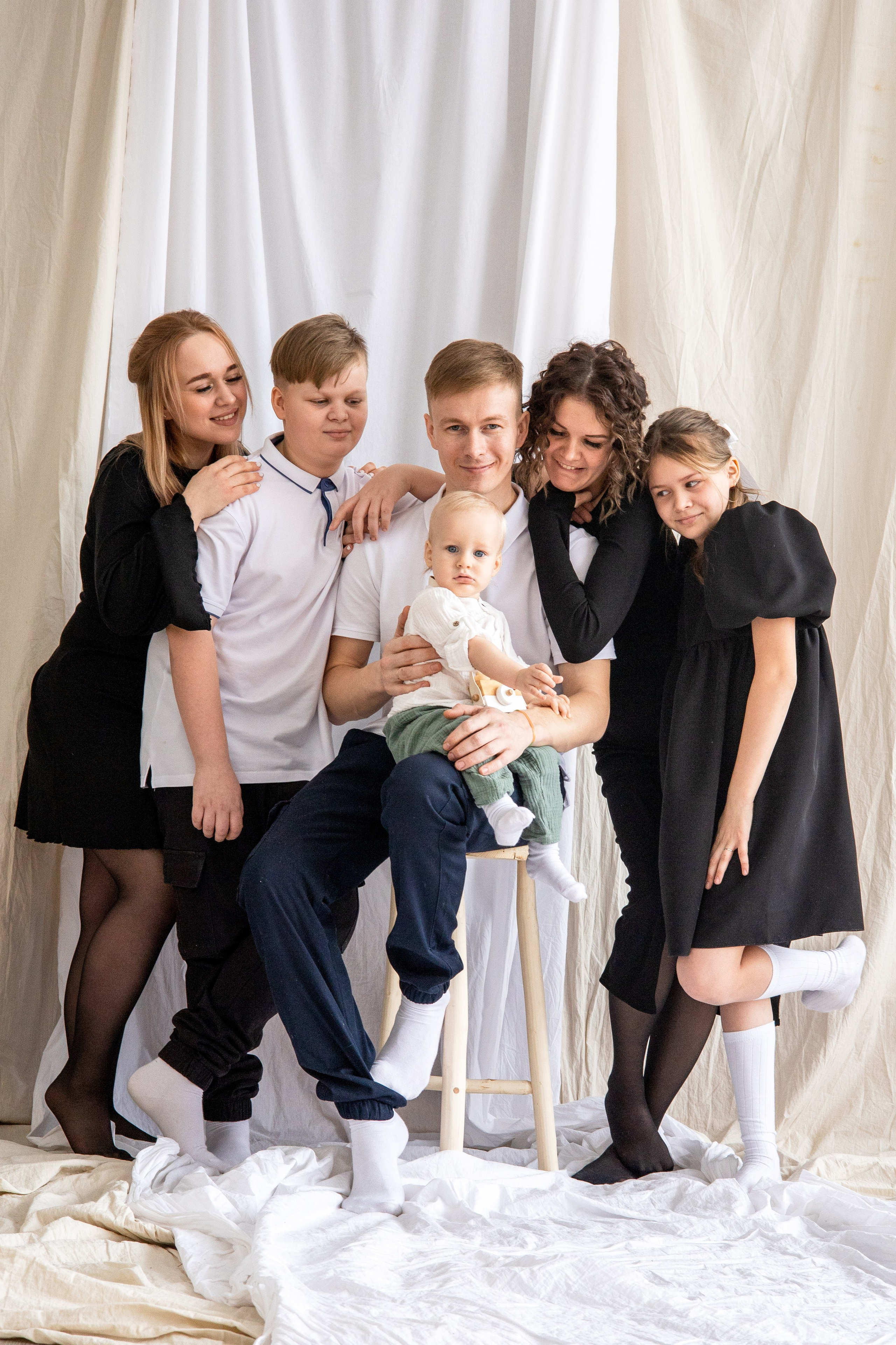 Елисею 1 годик. Настя Лекса. фотограф г. Красноярск