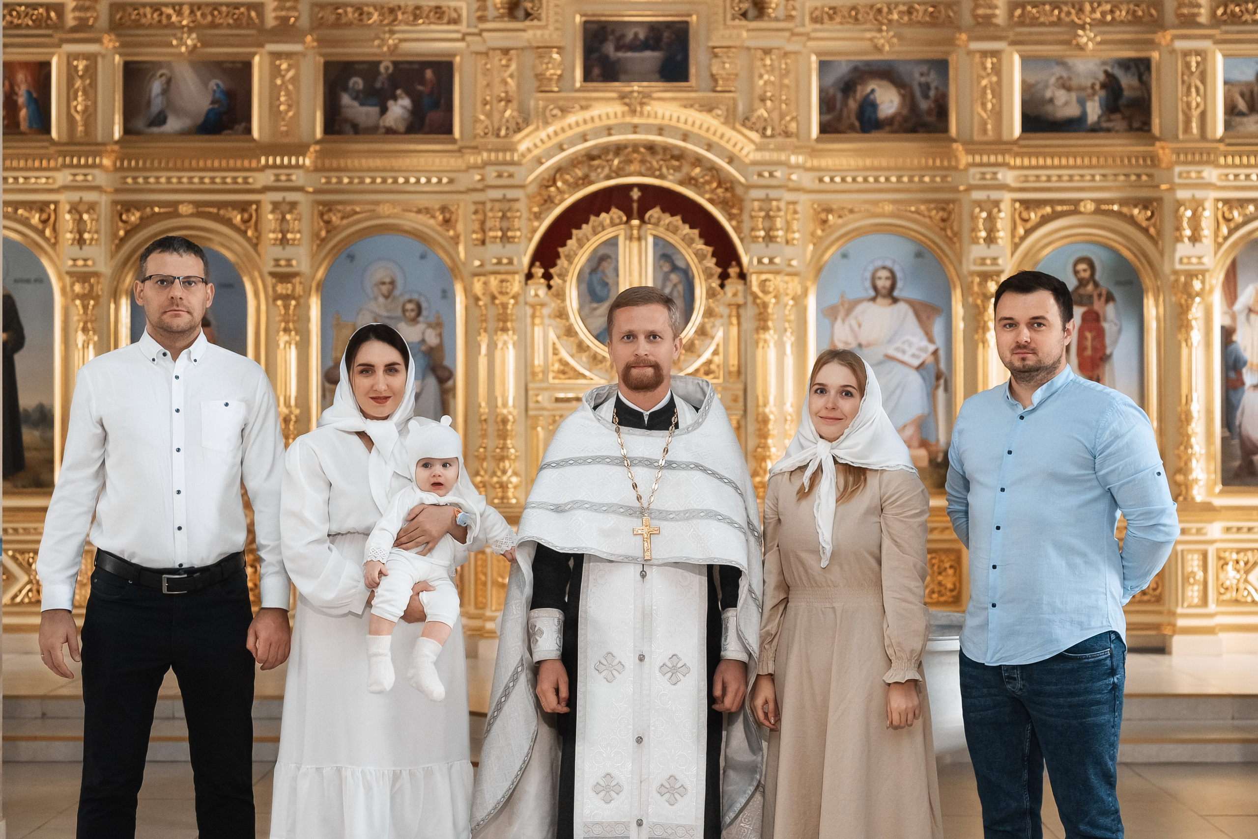 Храм Введения во храм Пресвятой Богородицы. Церковный фотограф на Таинство Крещения и Венчания в Оренбурге и Оренбургской области Екатерина Белкина