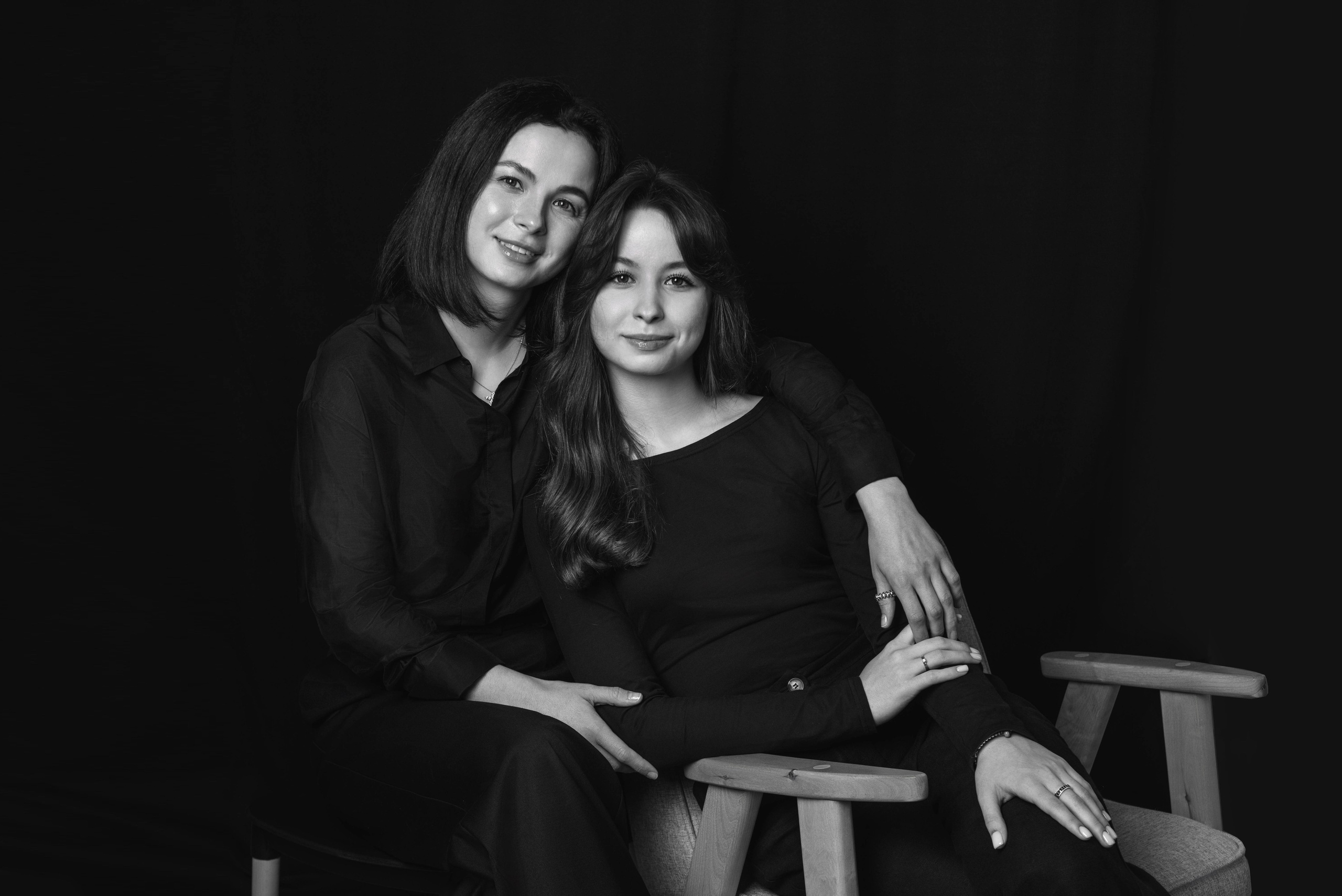 Черно-белые портреты детей и родителей. Фотограф в Санкт-Петербурге Марина Парникова