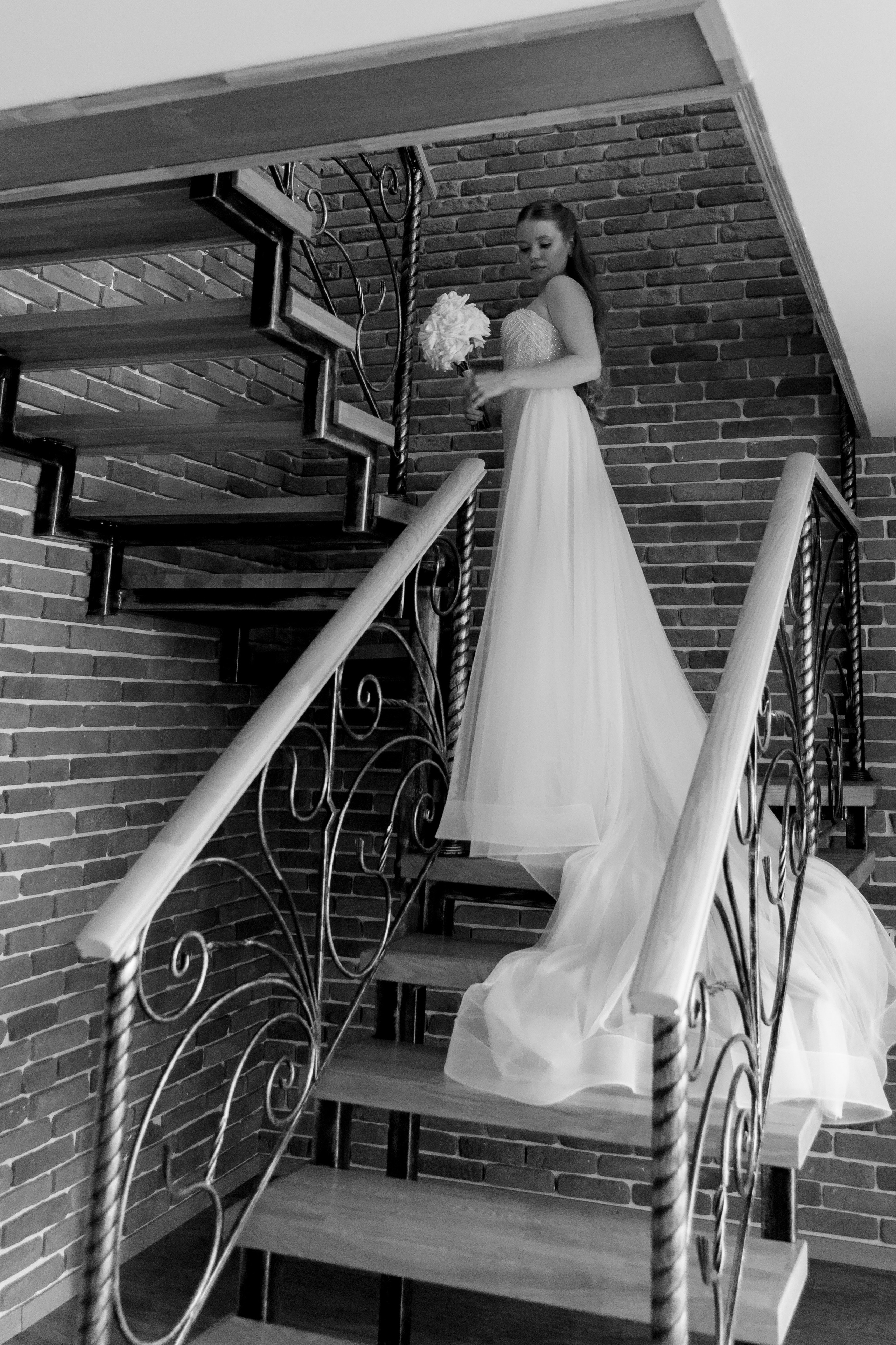 СВАДЕБНАЯ СЬЕМКА СБОРОВ В ОТЕЛЕ И ВЫЕЗД НА ЦЕРЕМОНИЮ (СНЯТО В СИБИРЕ В НИЖНЕВАРТОВСКЕ)М. Профессиональный фотограф, Санкт-Петербург — Виктория Богомолова