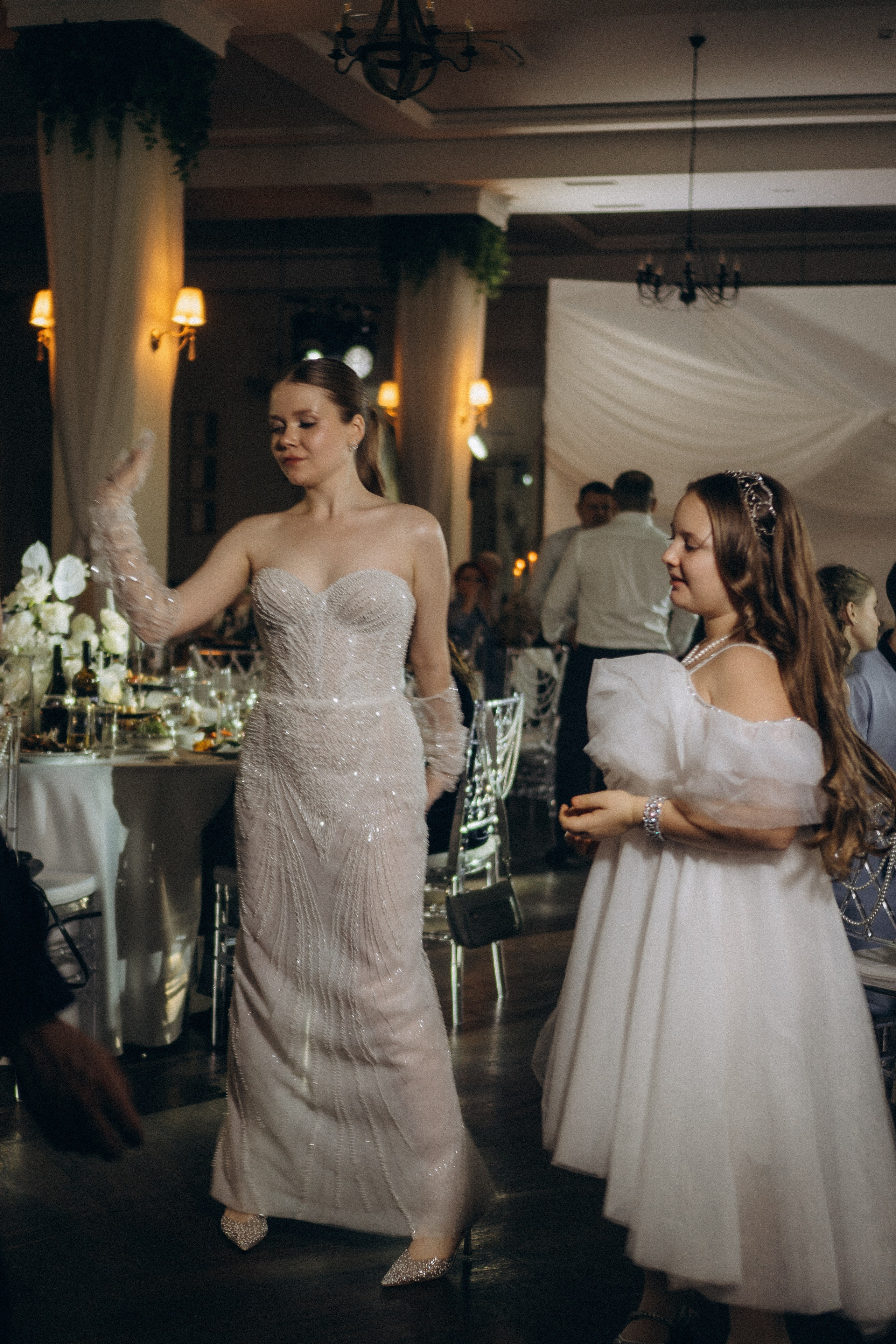 СЬЕМКА СВАДЕБНОГО БАНКЕТА (СНЯТО В СИБИРЕ В НИЖНЕВАРТОВСКЕ). Профессиональный фотограф, Санкт-Петербург — Виктория Богомолова