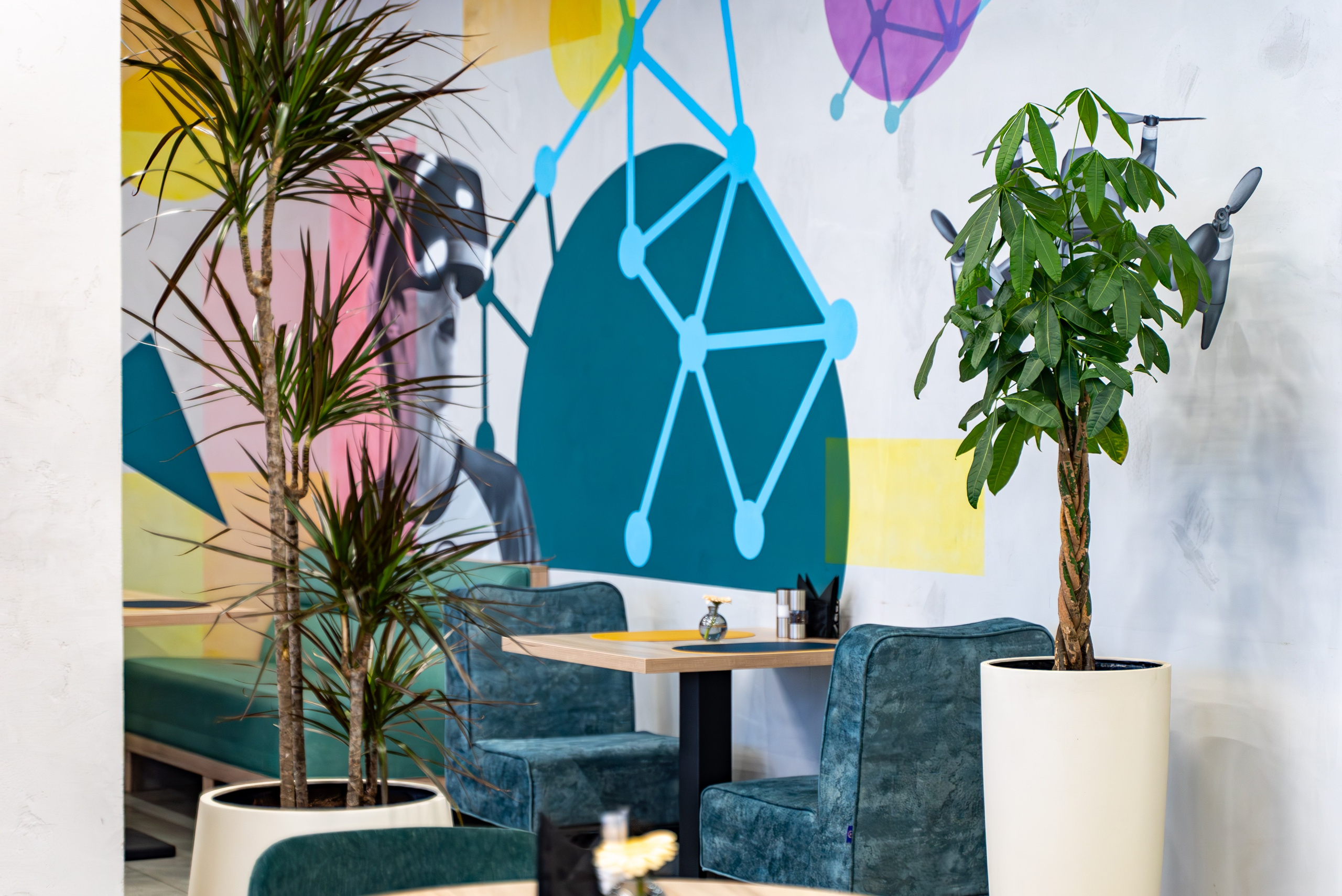 Индустриальный парк — озеленение. KUSTOV PRODUCTION — профессиональная фотосъёмка в Москве