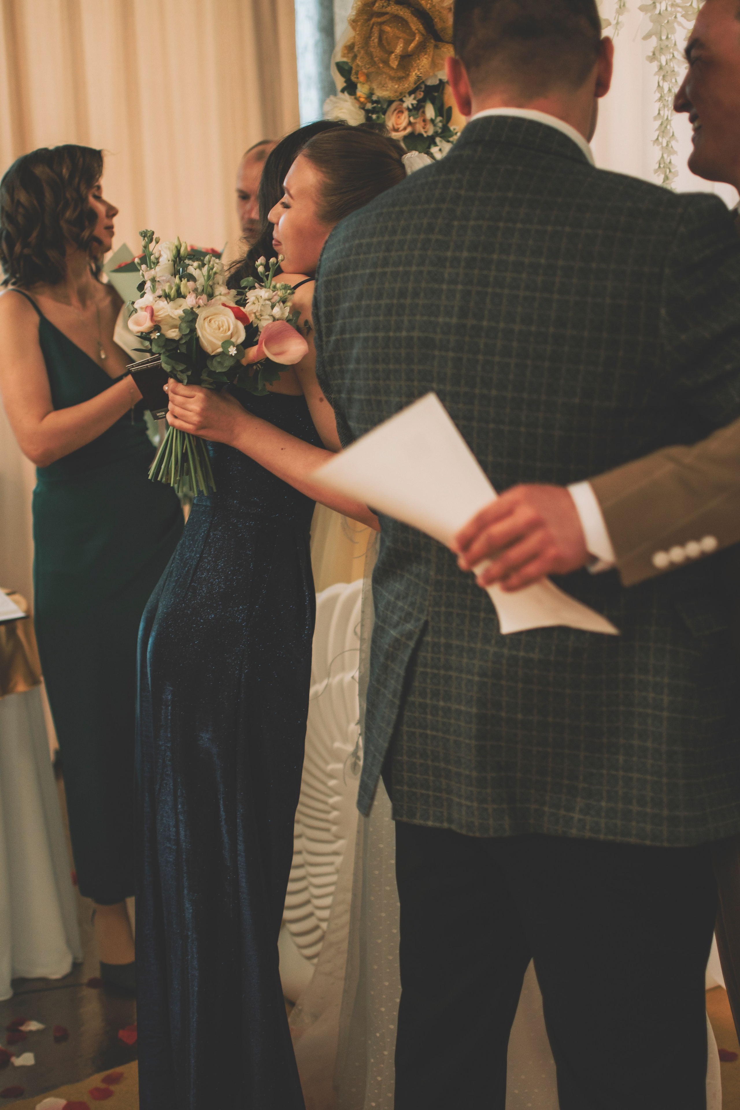 Альберт и Анастасия (Студийная фотосессия, роспись в ДК Нефтяник + фотосессия с гостями). Семейный и свадебный фотограф Губкинский и Ставрополь