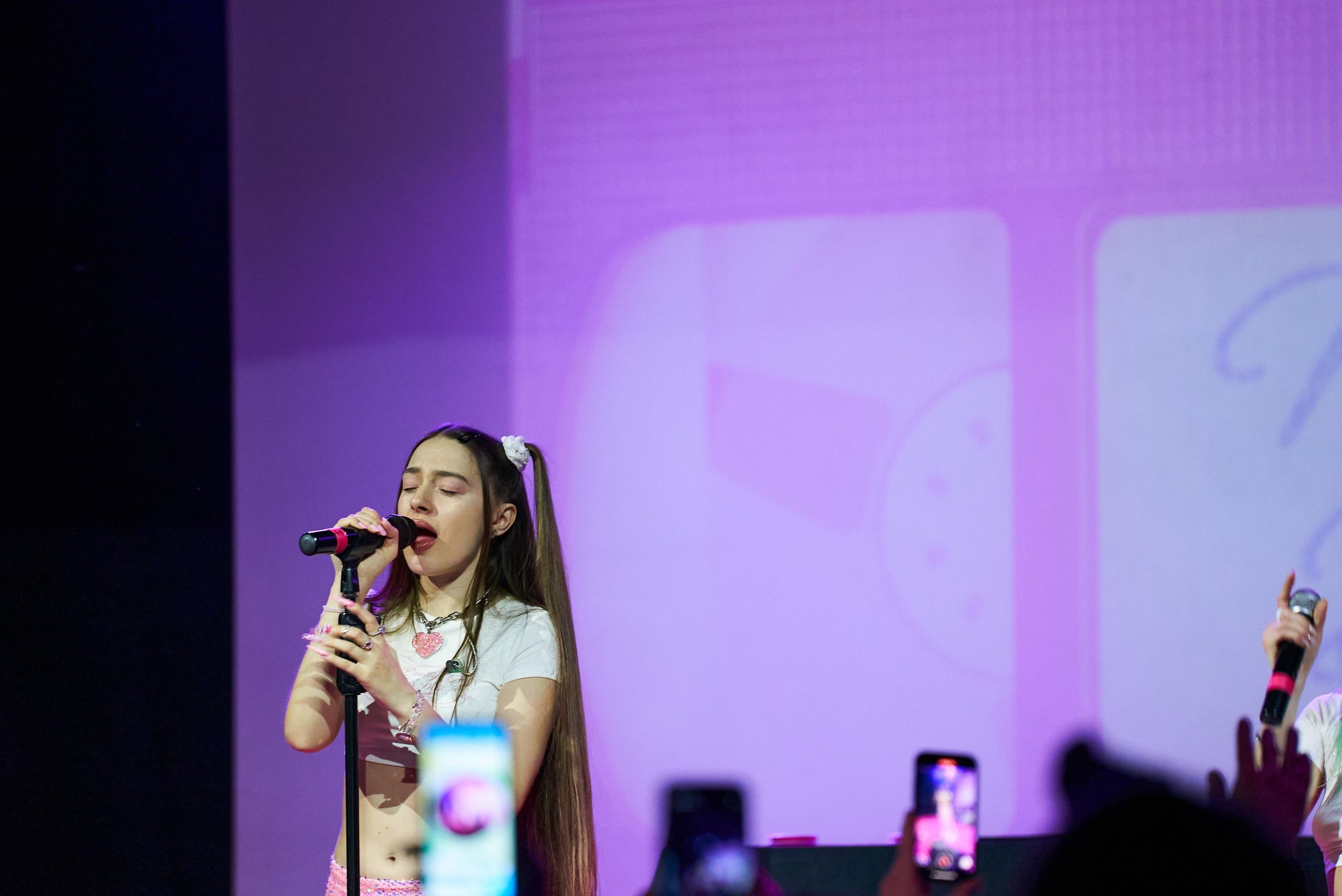 Мэйби Бэйби. TRINITY GRAPH