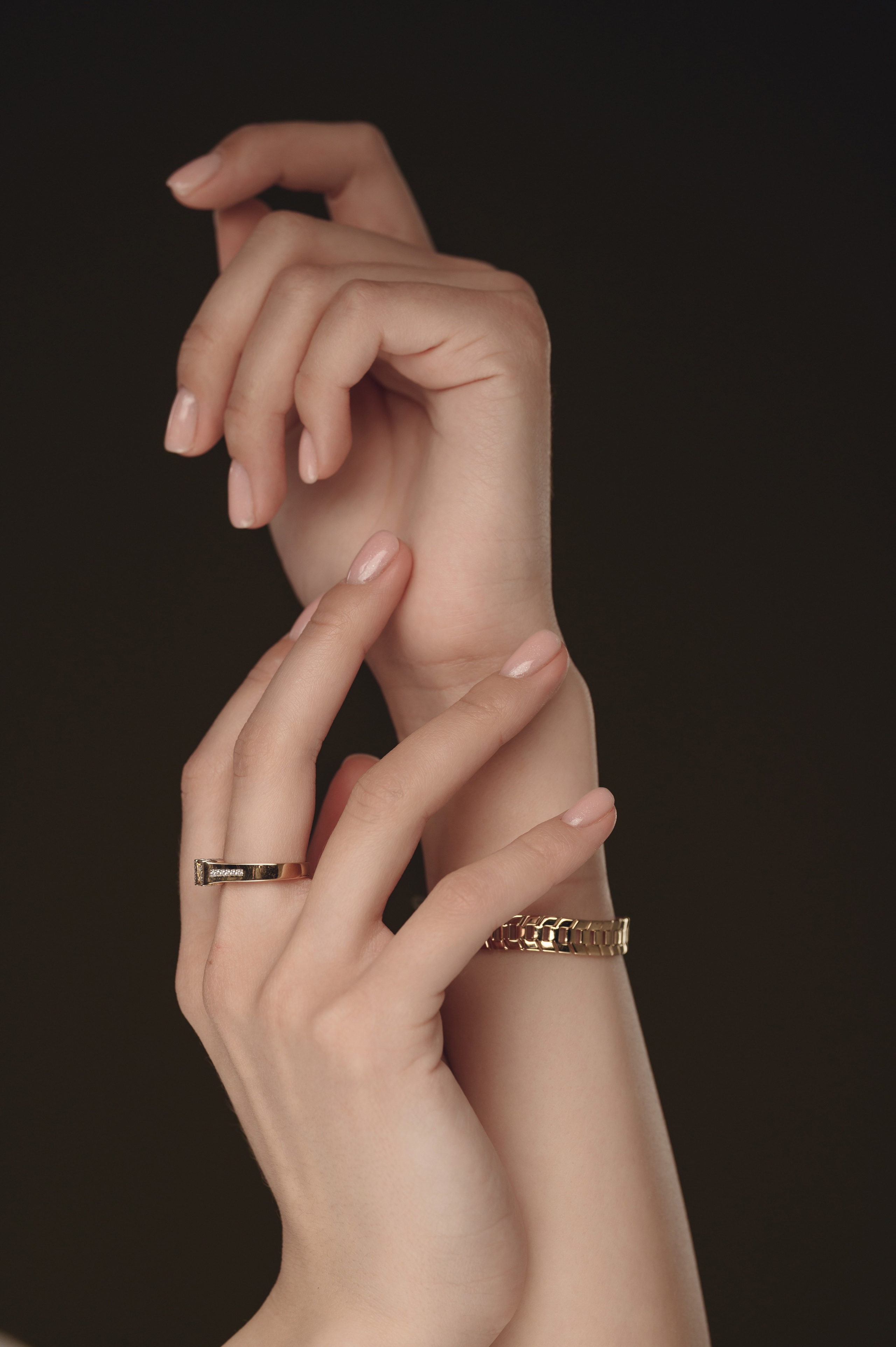 585 Золотой Евразия