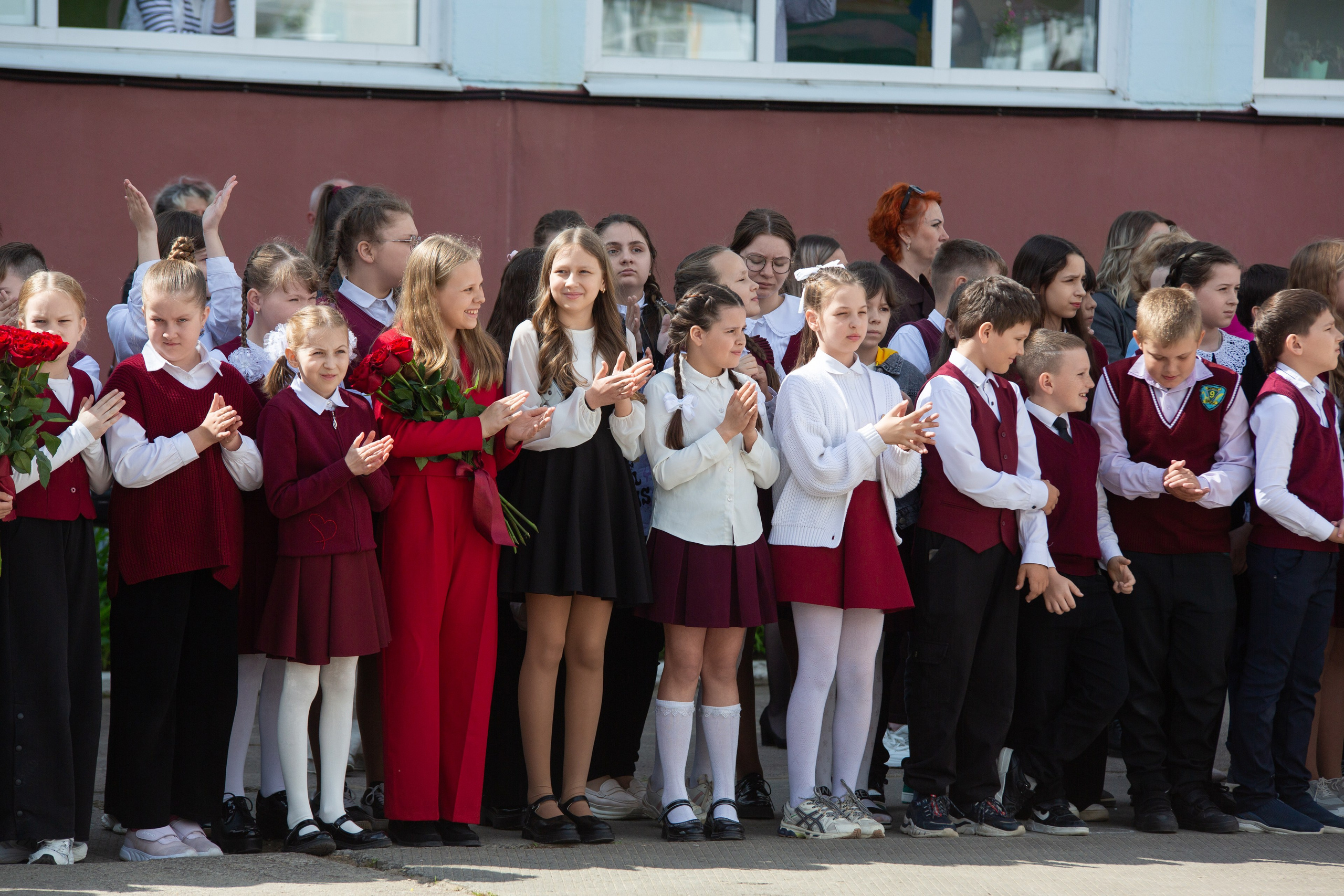 ПОСЛЕДНИЙ ЗВОНОК 2025 9 ШКОЛА Г. МЦЕНСК. Профессиональный фотограф в Мценске и Орловской области