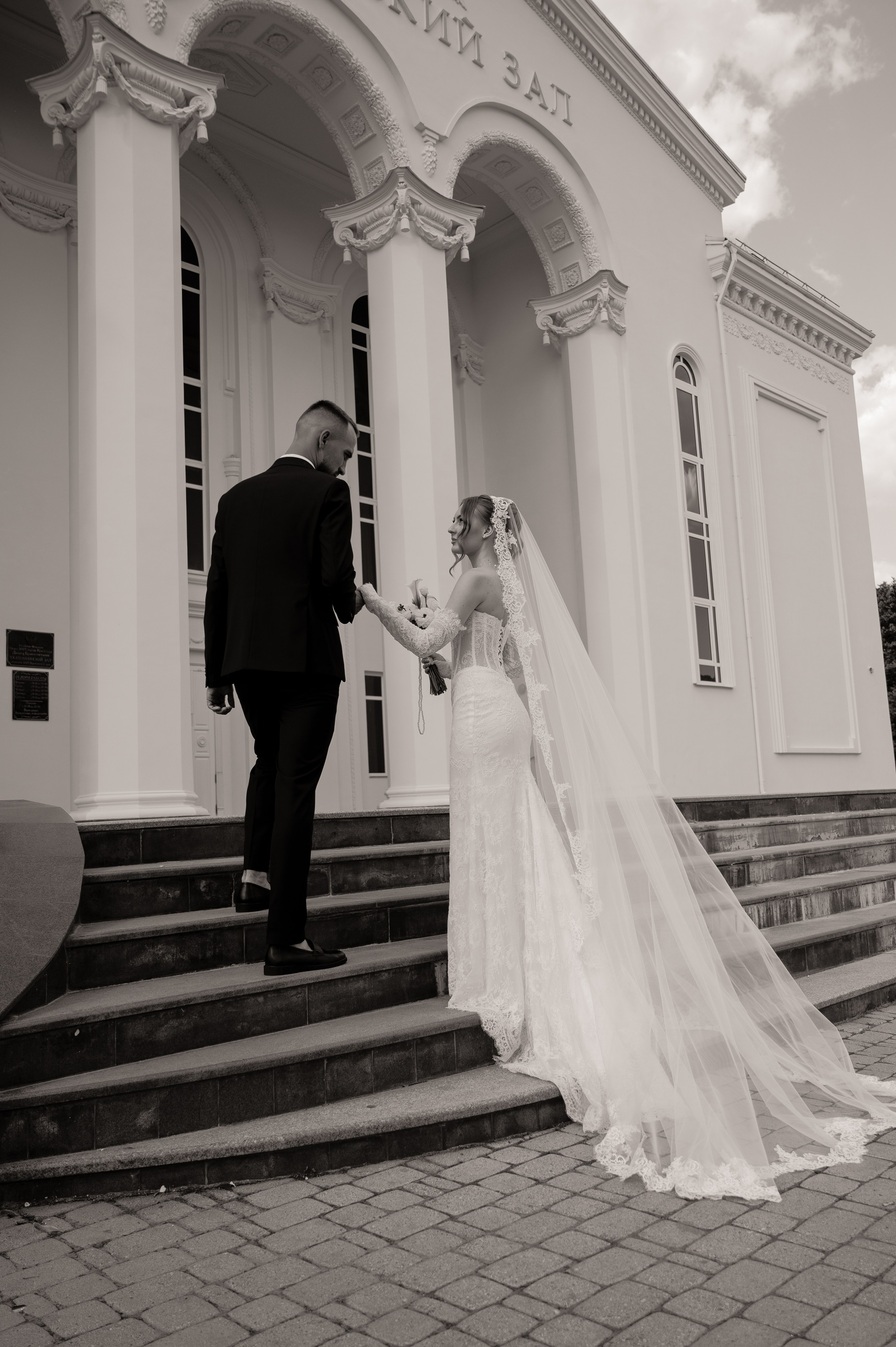 Виктор и Валерия (загс). Свадебный и семейный фотограф в Краснодаре Алина Мельник