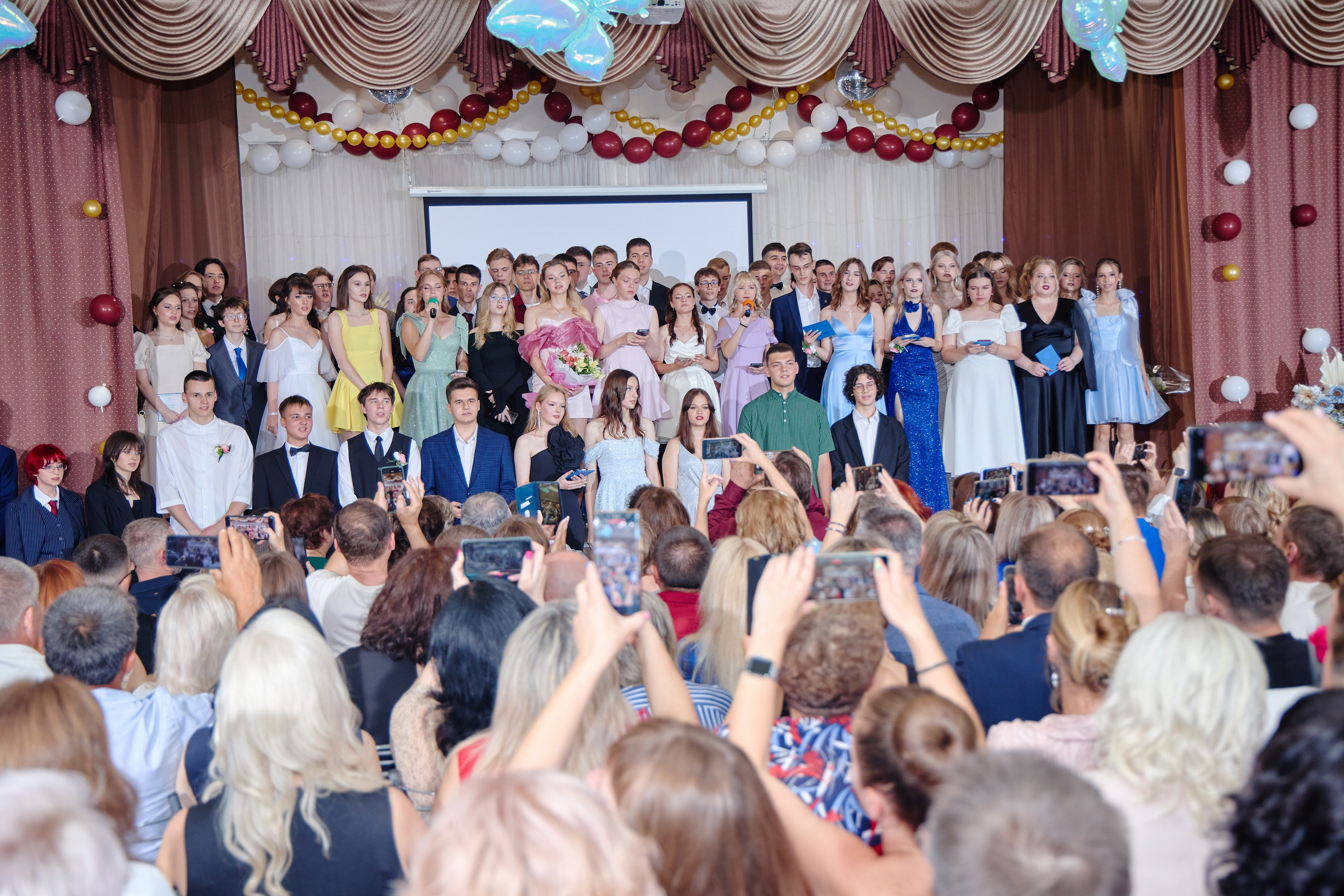 Выпускной 35 Сош. Фотограф Выпускные альбомы Таганрог Сергей Коробченко