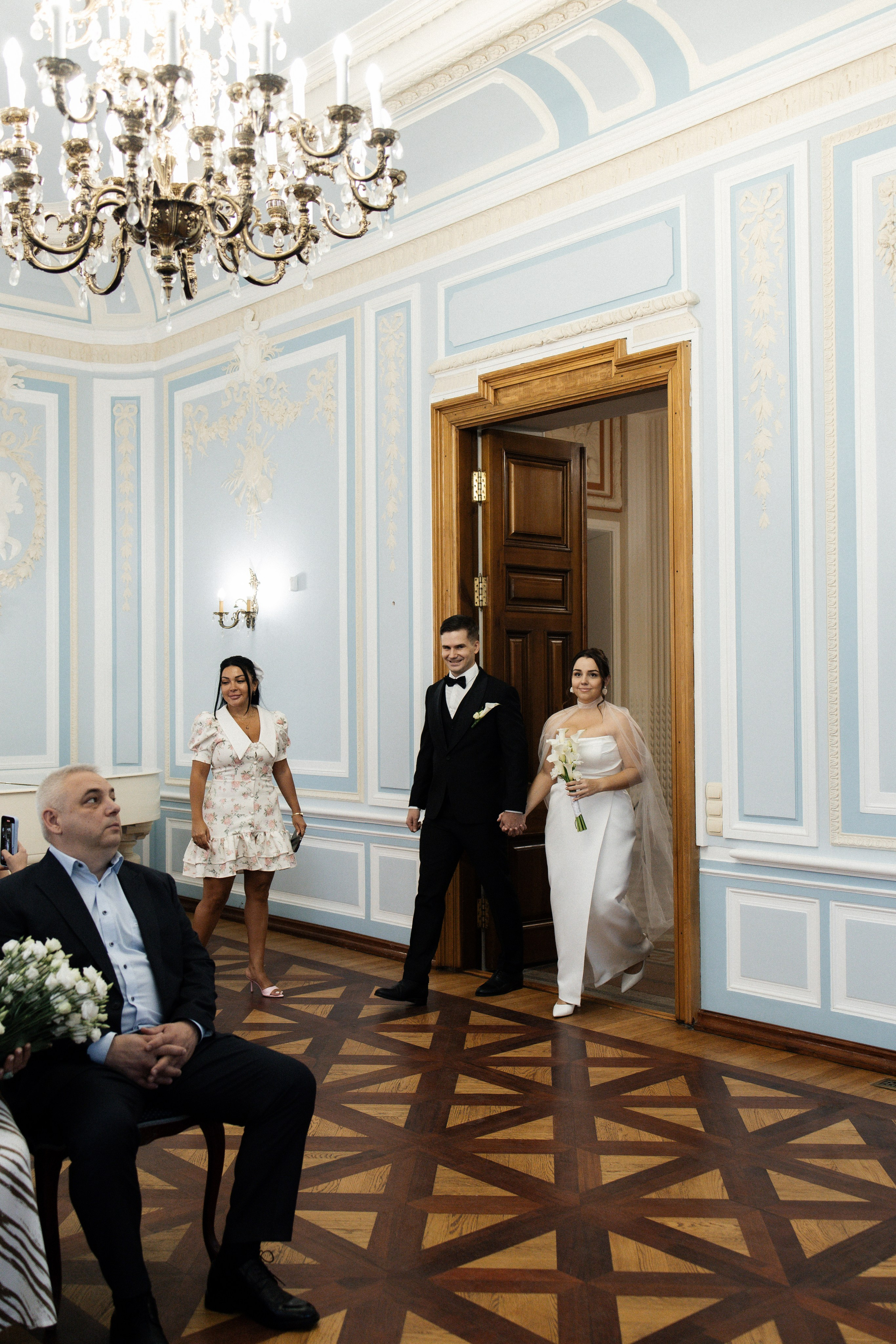 А. + Н. Бибилиотека им. А.П. Боголюбова + Гостиница Националь. Семейный и lovestory фотограф в Москве Светлана Коняхина