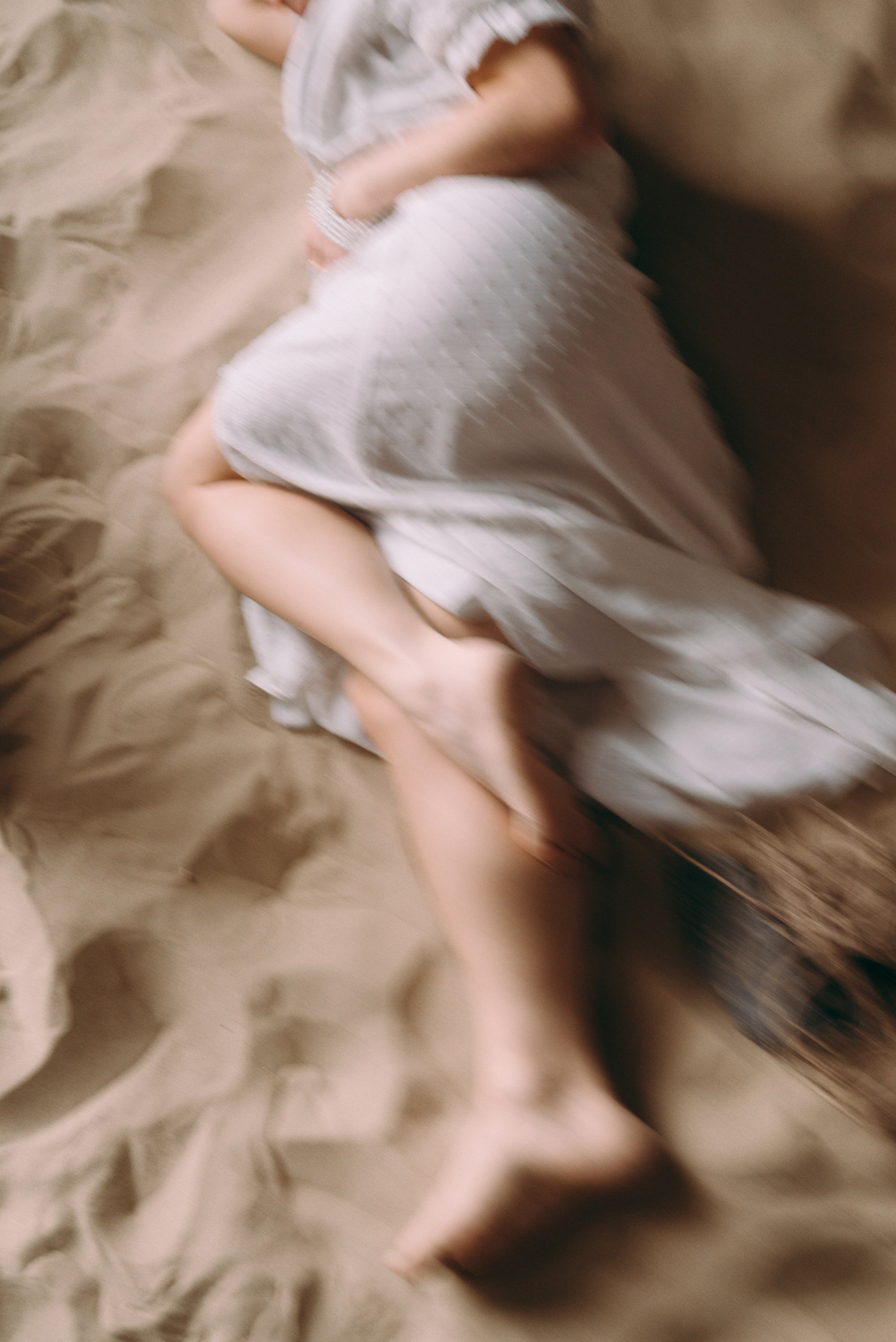 Женская психологическая съёмка в студии. Фотоведьма Дарья Нечинская