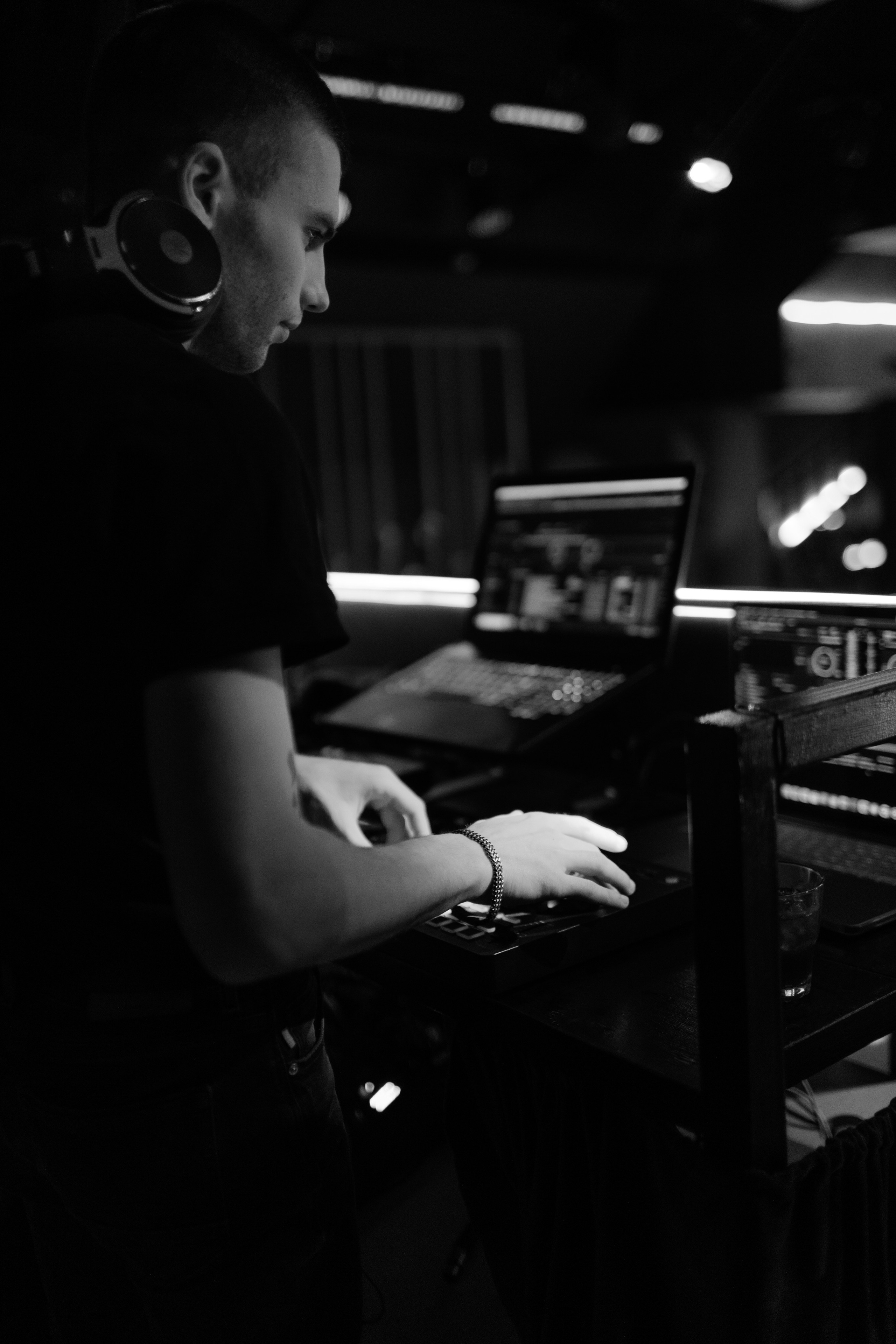 Вечеринки концерты движ. Свадебный, love фотограф