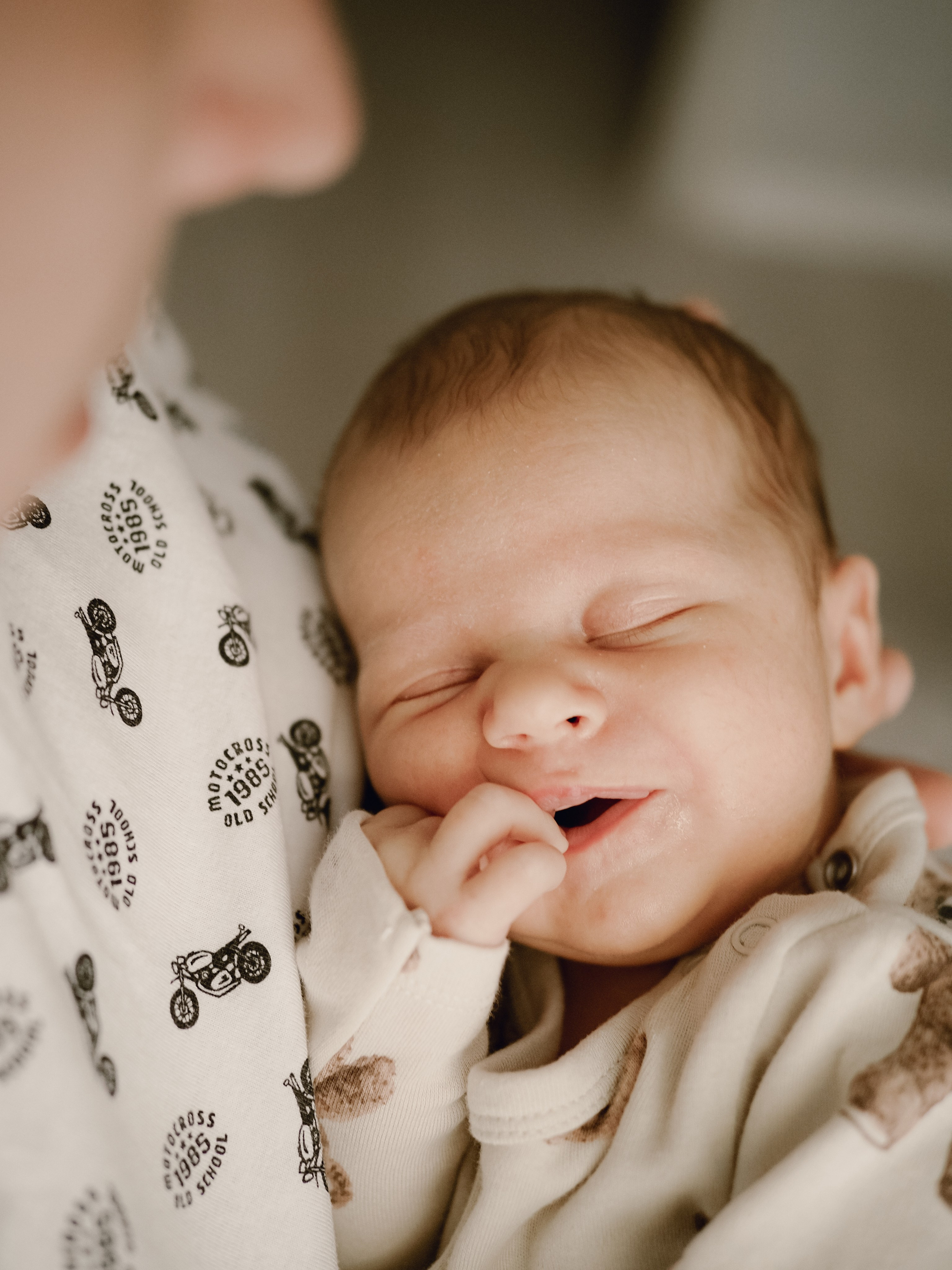 Нежность первой встречи. Фотограф Рязань. Семейный Свадебный фотограф