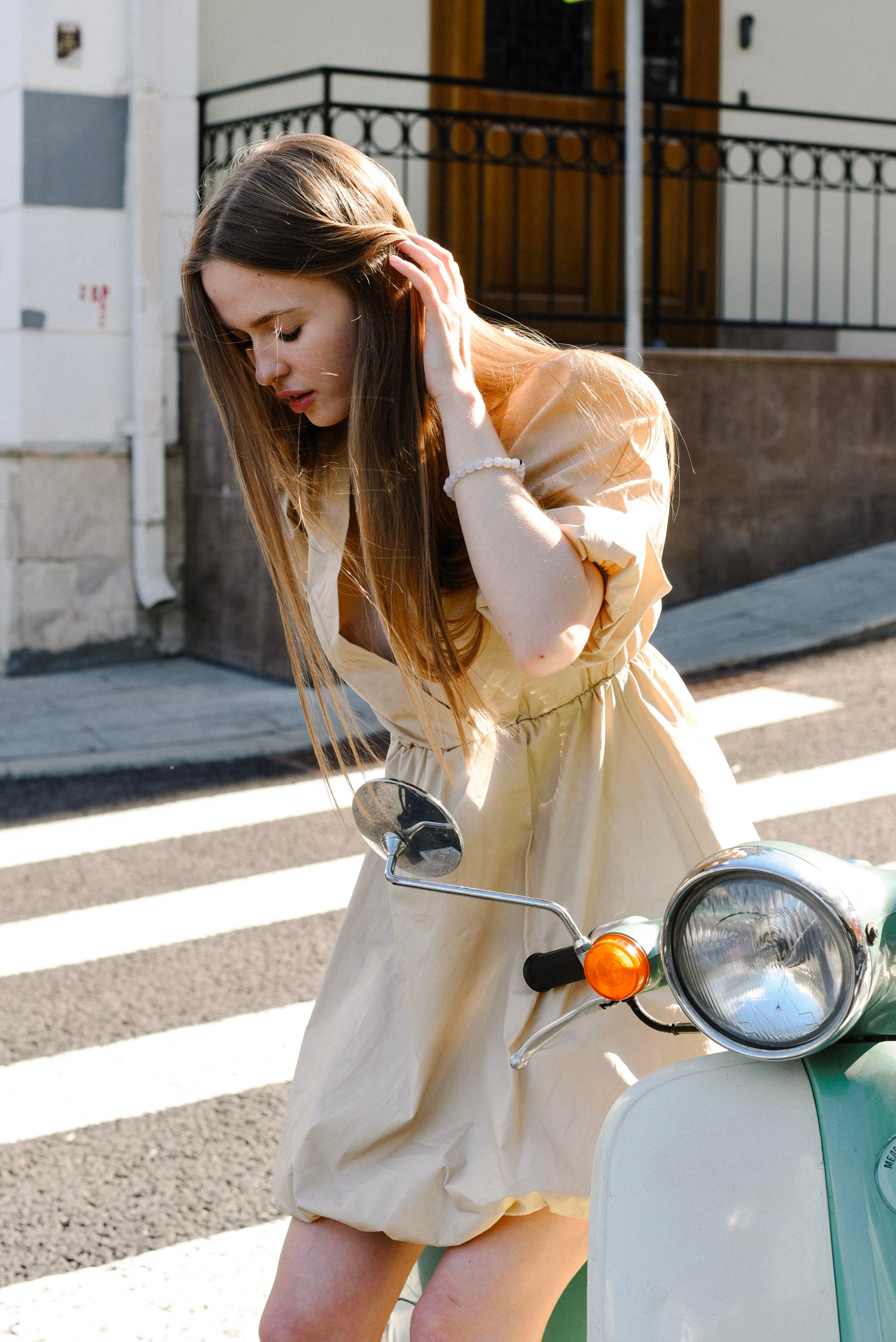 Татьяна Ретро мопед. Фотограф Лола Волна, город Москва