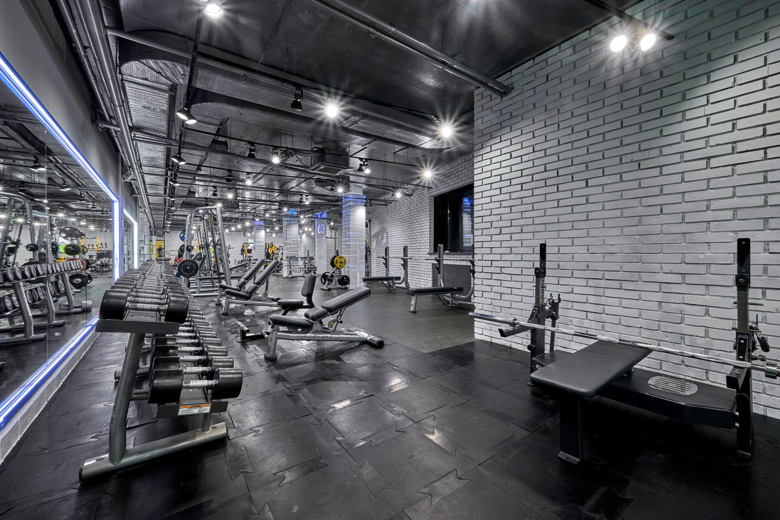 Интерьерная съемка фитнес цента WeGym Кутузовский. Спортивный фитнес фотограф-видеограф Алексей Нестеров