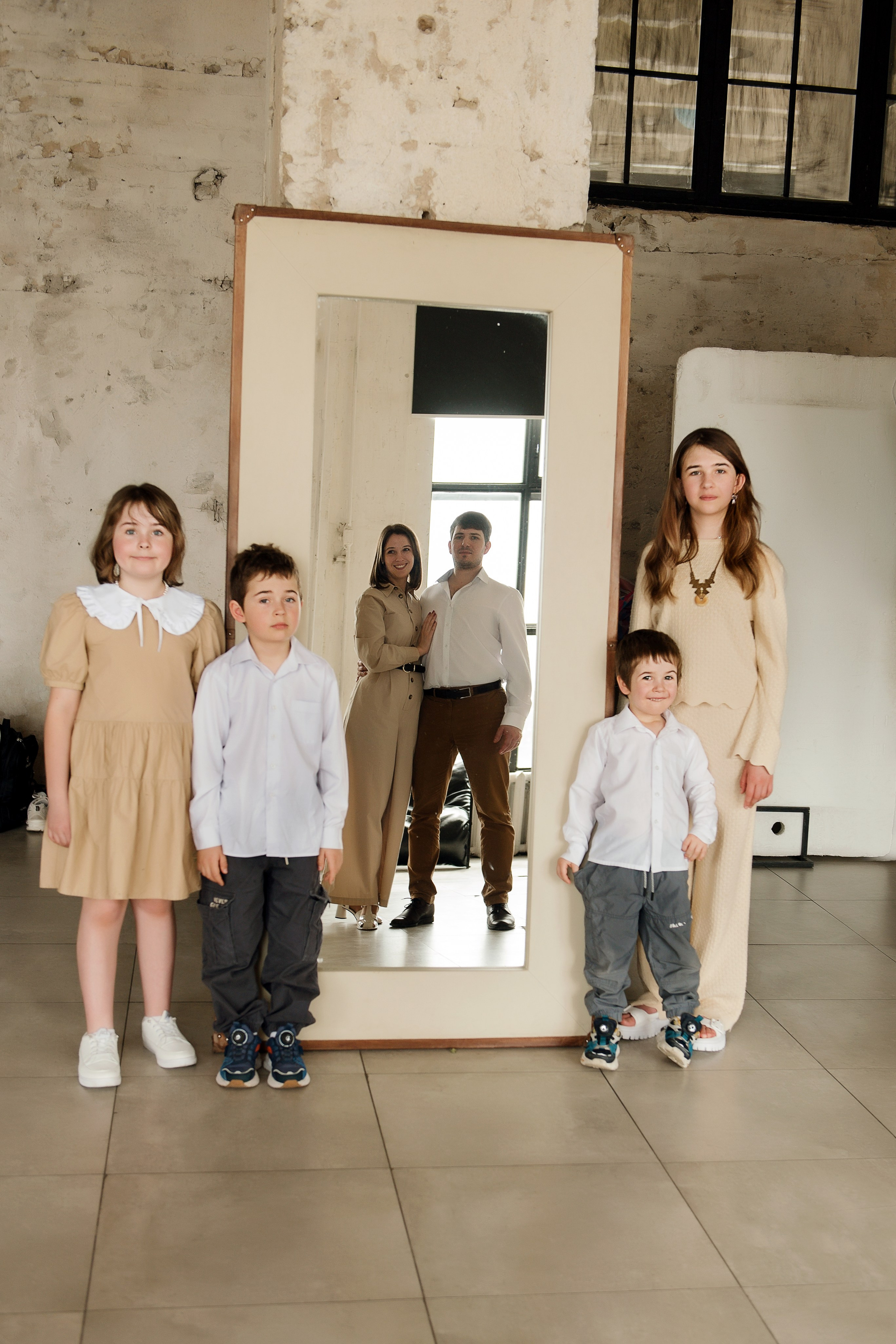 Семейная съёмка в студии. Детский фотограф в Долгопрудном и Москве