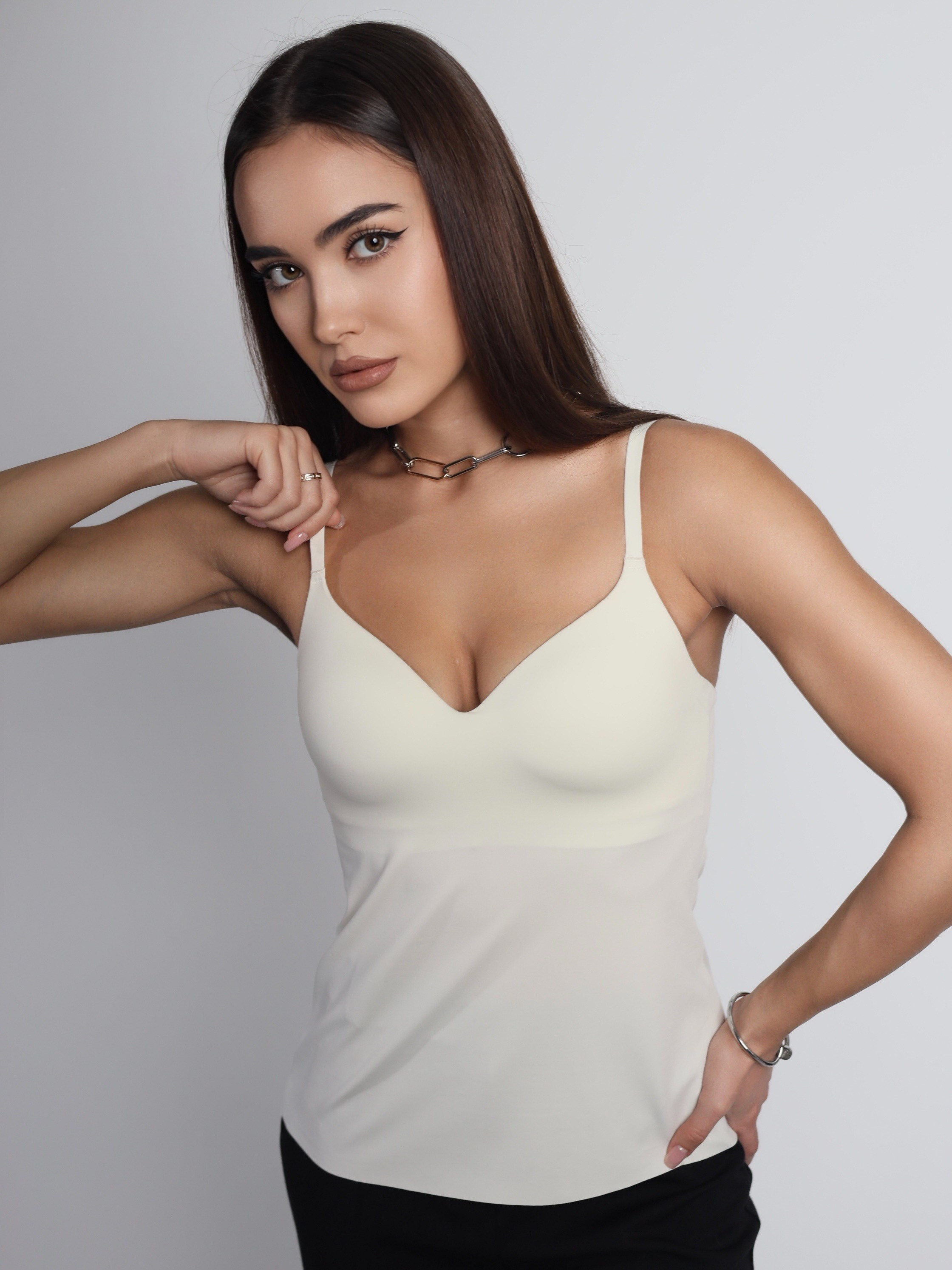 Съемка одежды для брендов, маркетплейса. Contentstproduction