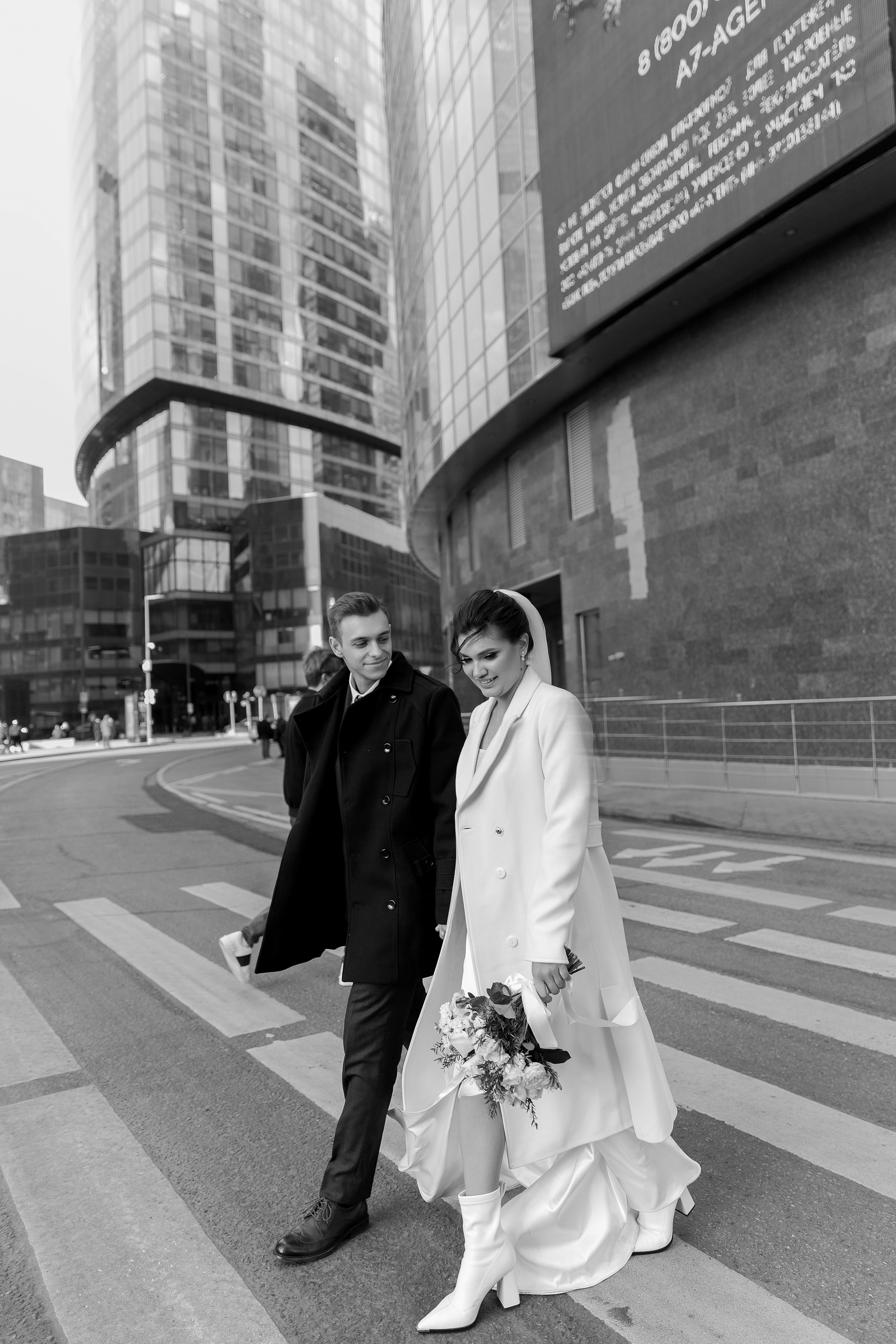 Паша&Настя (роспись Москва-сити Birds). Фотограф в Москве Юлия Хамзина