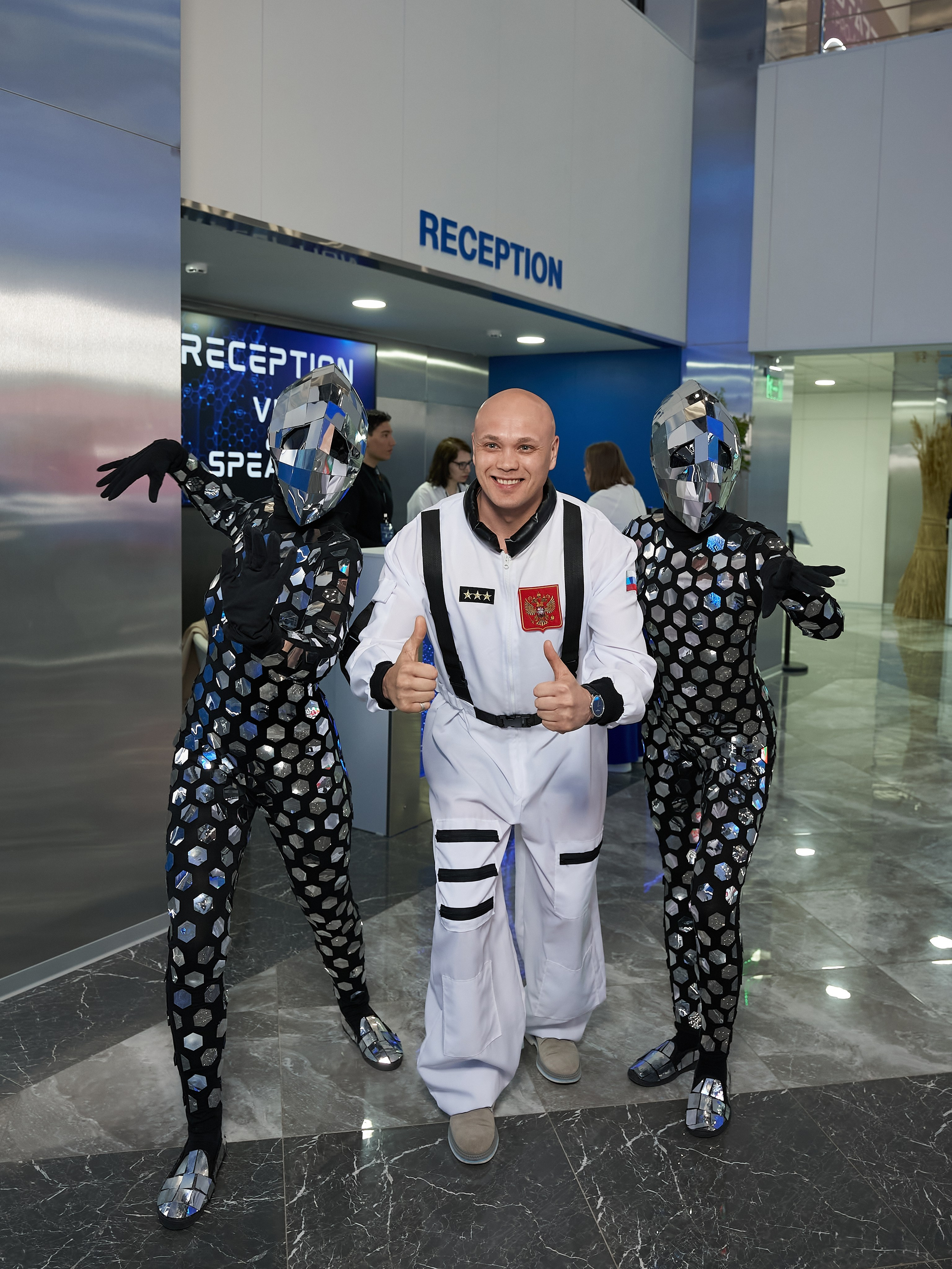 КОМАНДА. PRO-AGELESS