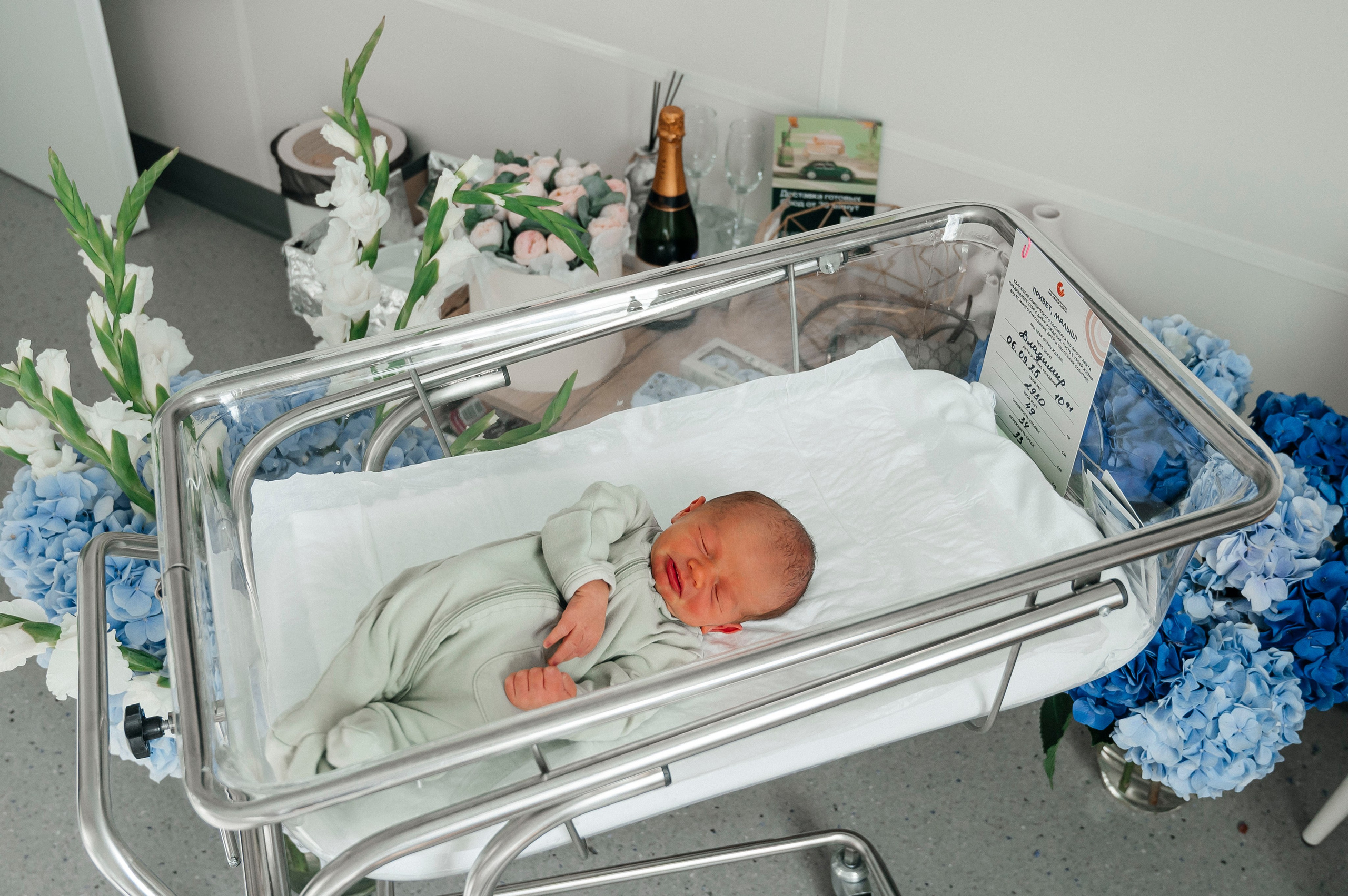 Владимир родился. Фотограф на роды СПБ Юлия Герасимова