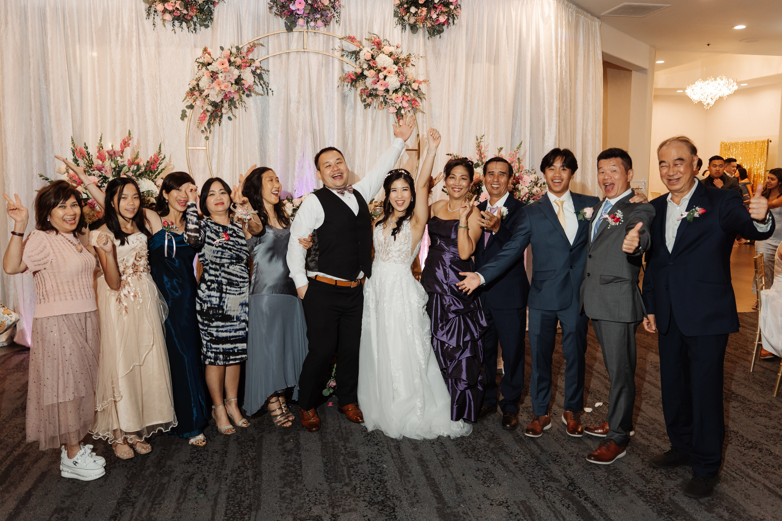 2025-08-16_AndreaChristopher. Ретушер Зенькевич Света