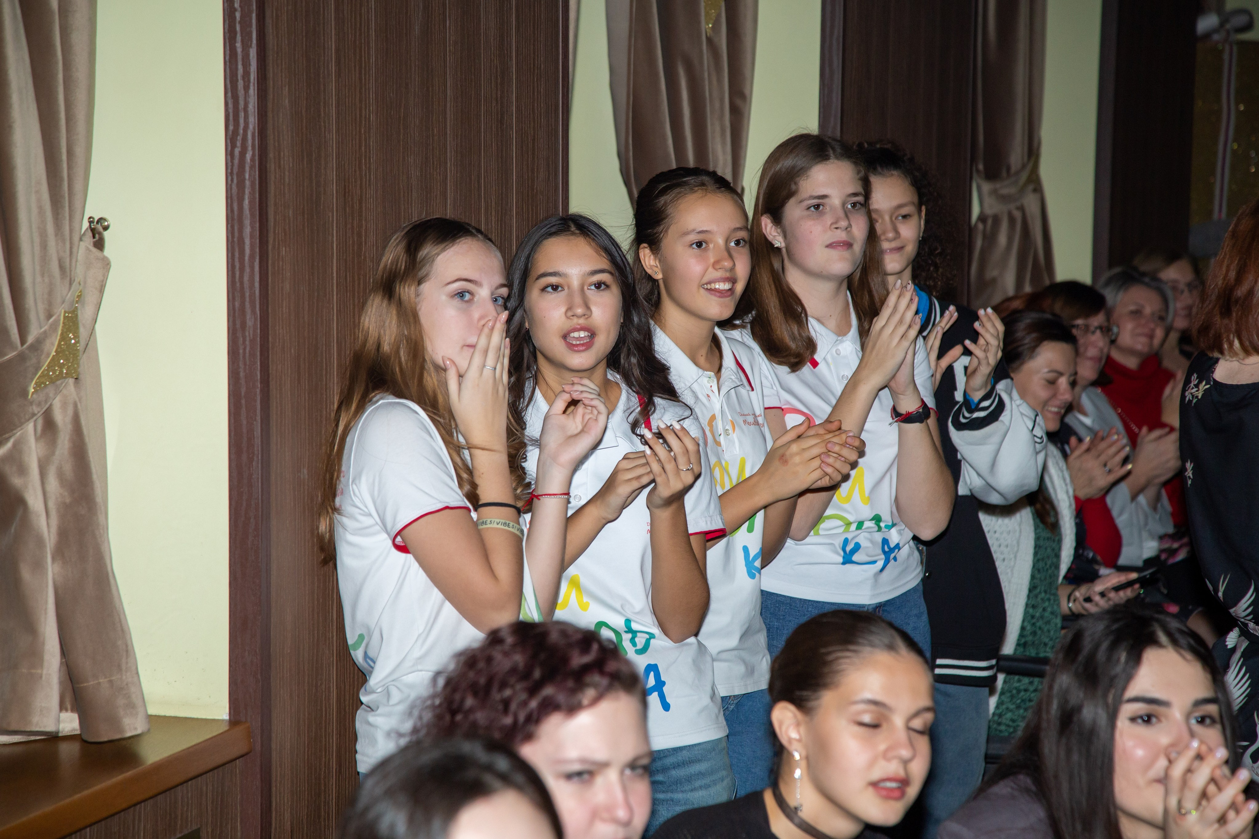 Репортажная съёмка для Домисольки на новый год. «Студия DRONAVT`s» — видеосъёмка и фотография г. Москва