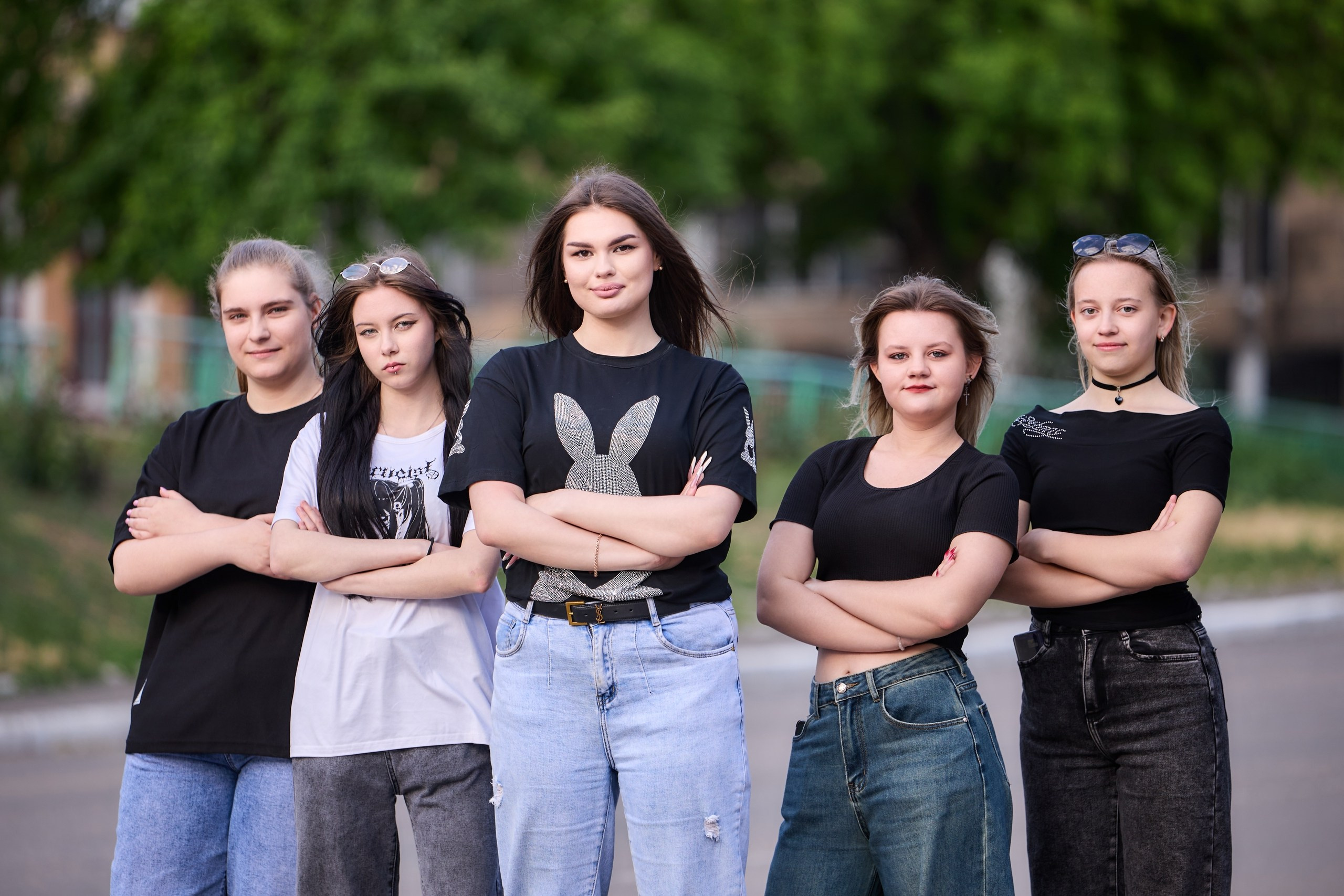 ШКОЛЬНИКИ. УЛИЦА. Фотограф Татаринов Андрей (Донецк / Макеевка)