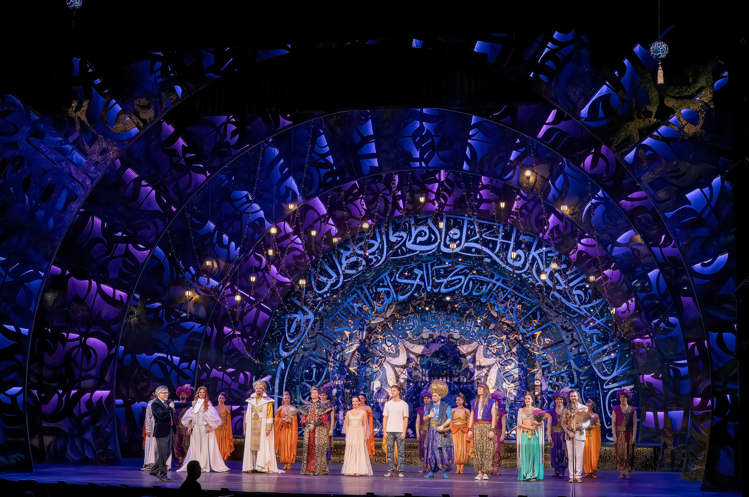 Бродвей Москва: Последняя Сказка. Сайт фотографа Сергея Абрамова