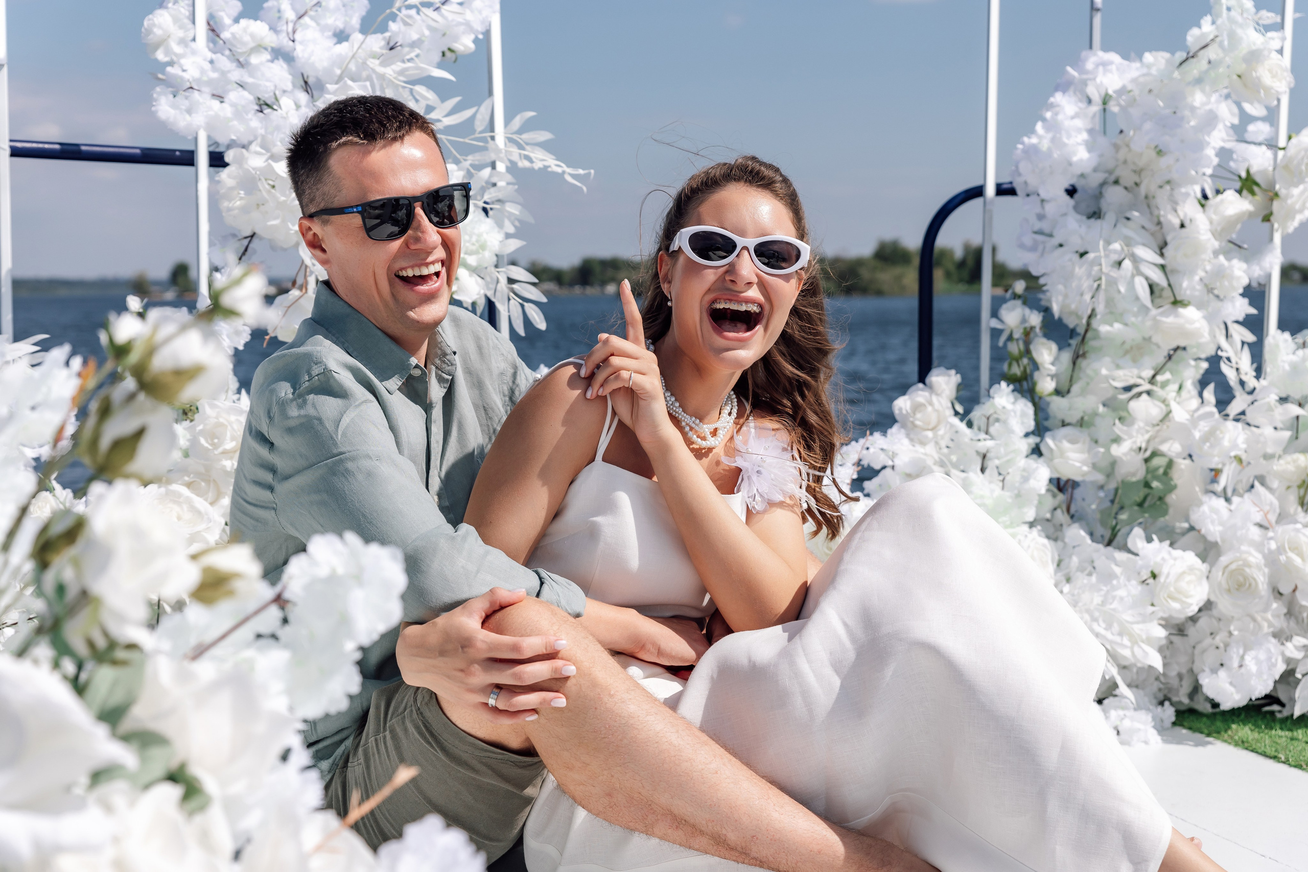 Александра и Геннадий. Яхта. Свадебный фотограф в Саратове