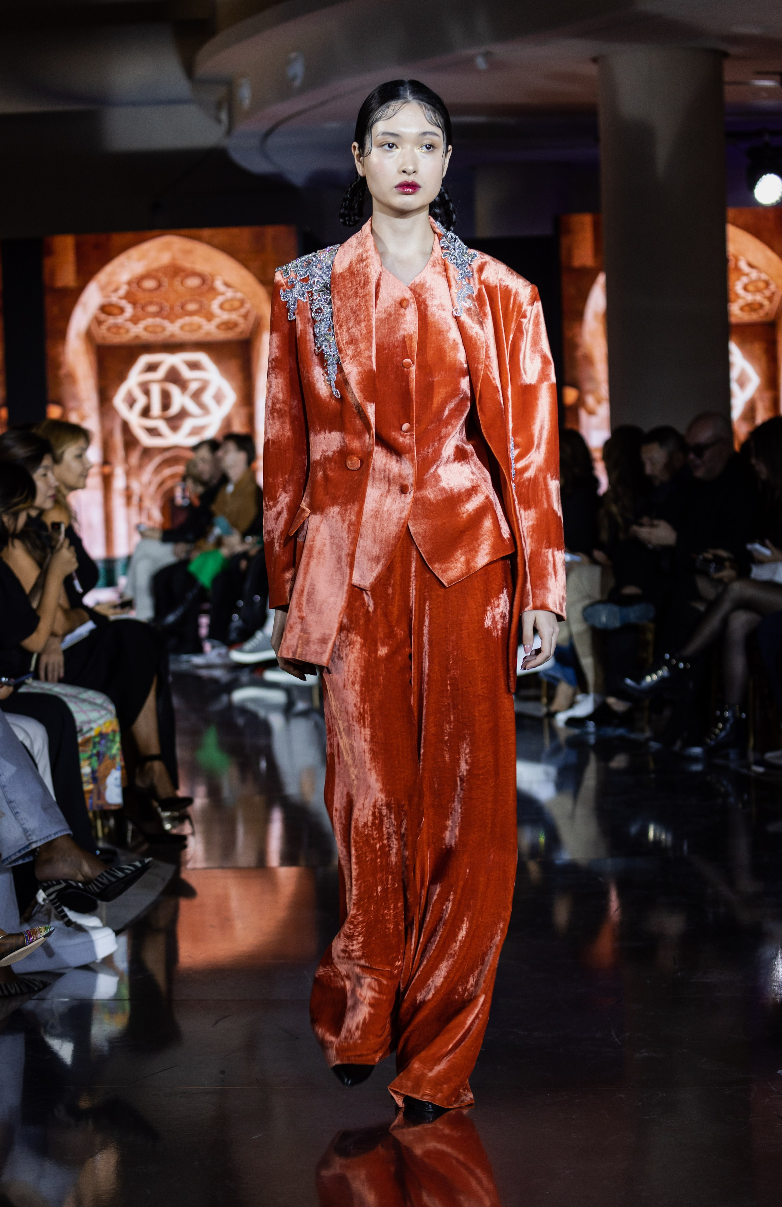 Visa Fashion WEEK Almaty. Контент Фотограф в Алматы и мире Джантурина Динара